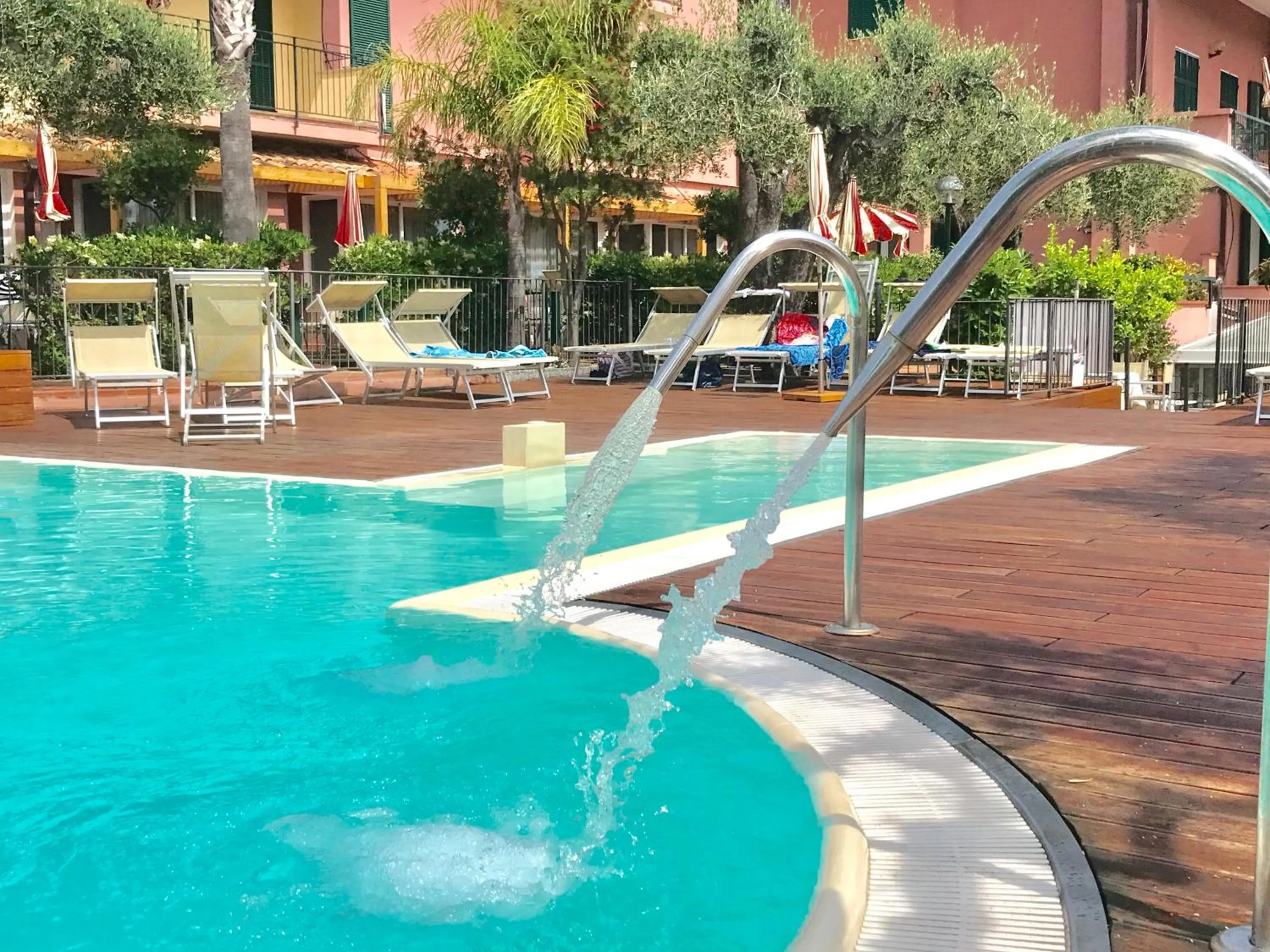 Swimming pool in Villa Giada Resort