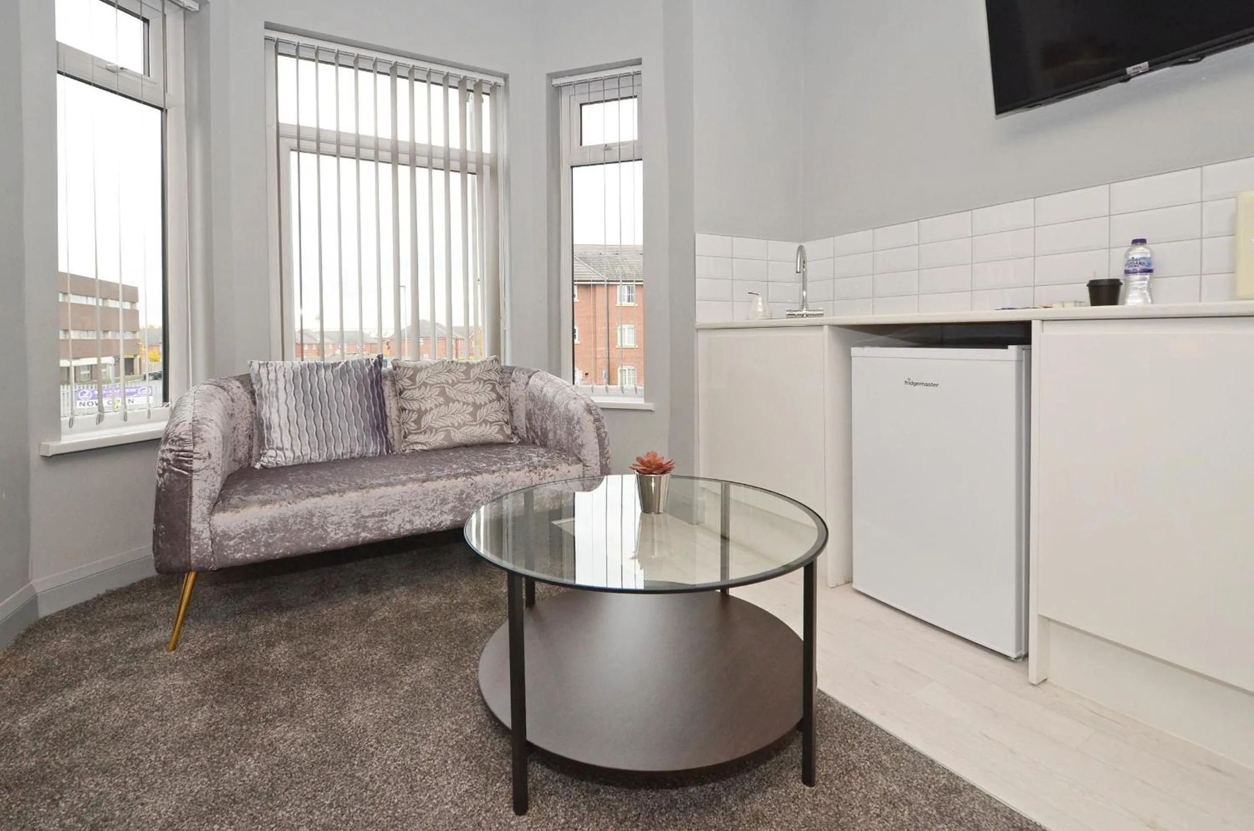 Bedroom in Townhouse PLUS @ 301 West Street Crewe