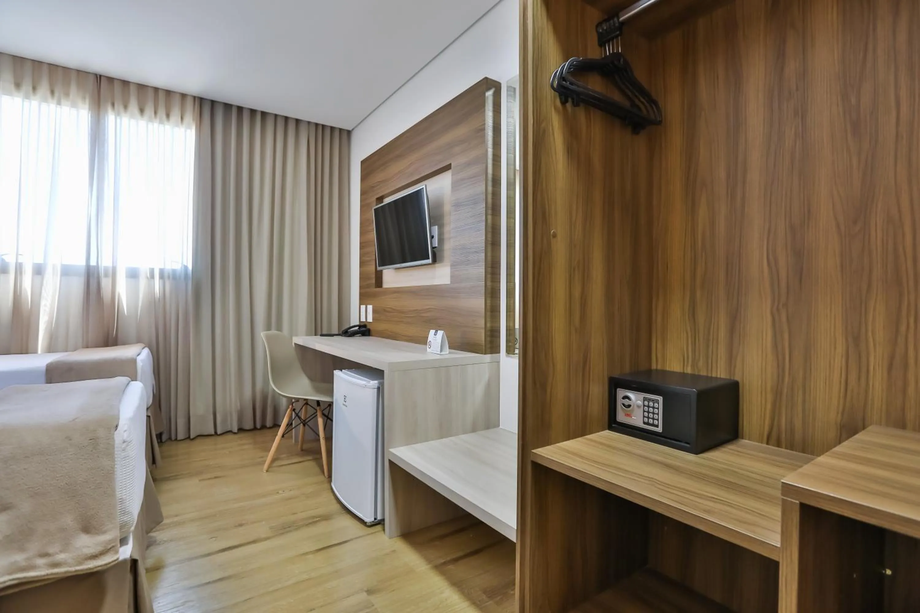 TV and multimedia, Bed in Nobile Inn Meridional Cariacica