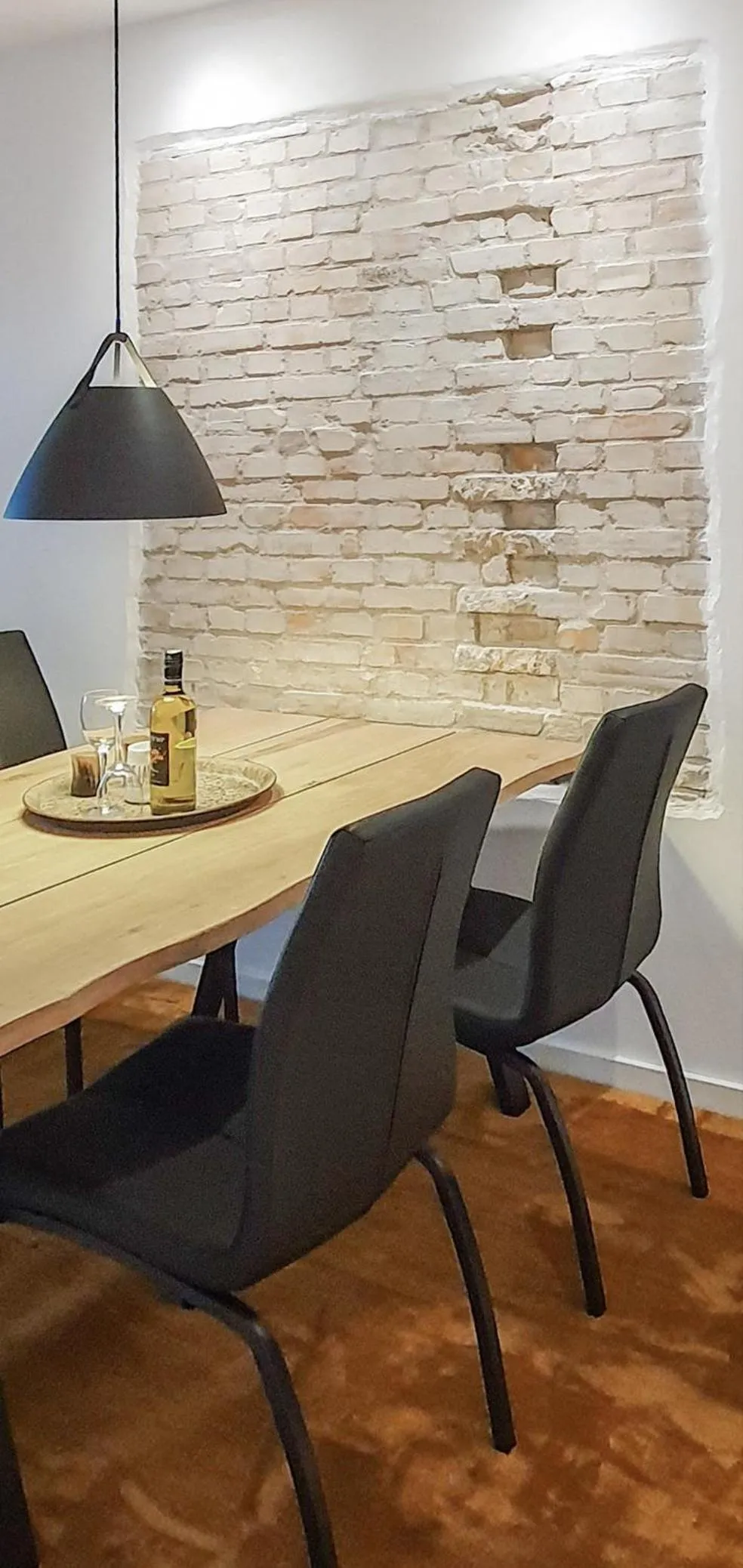 Dining area in Harbour View