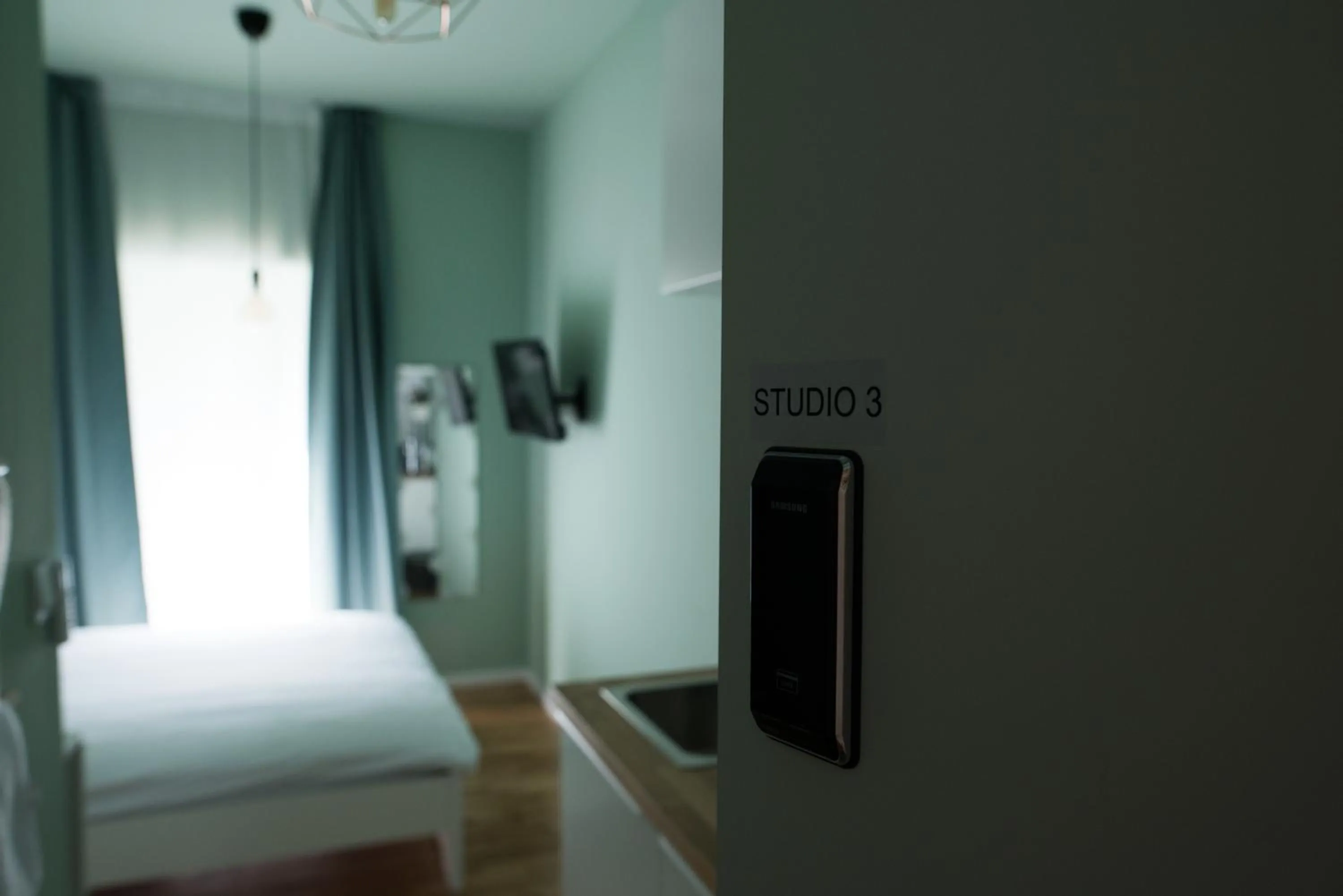 Bed in SMILE&LOVE REPUBLIC ZAGREB CENTER