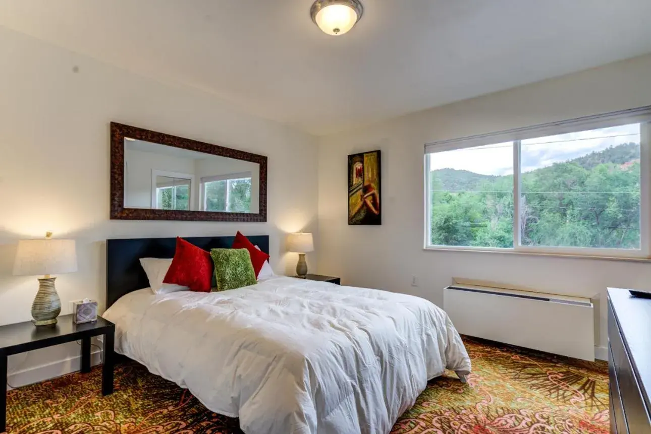 Deluxe Queen Studio - single occupancy in INNhale Resort and Spa Deluxe Queen Studio - single occupancy in INNhale Resort and Spa