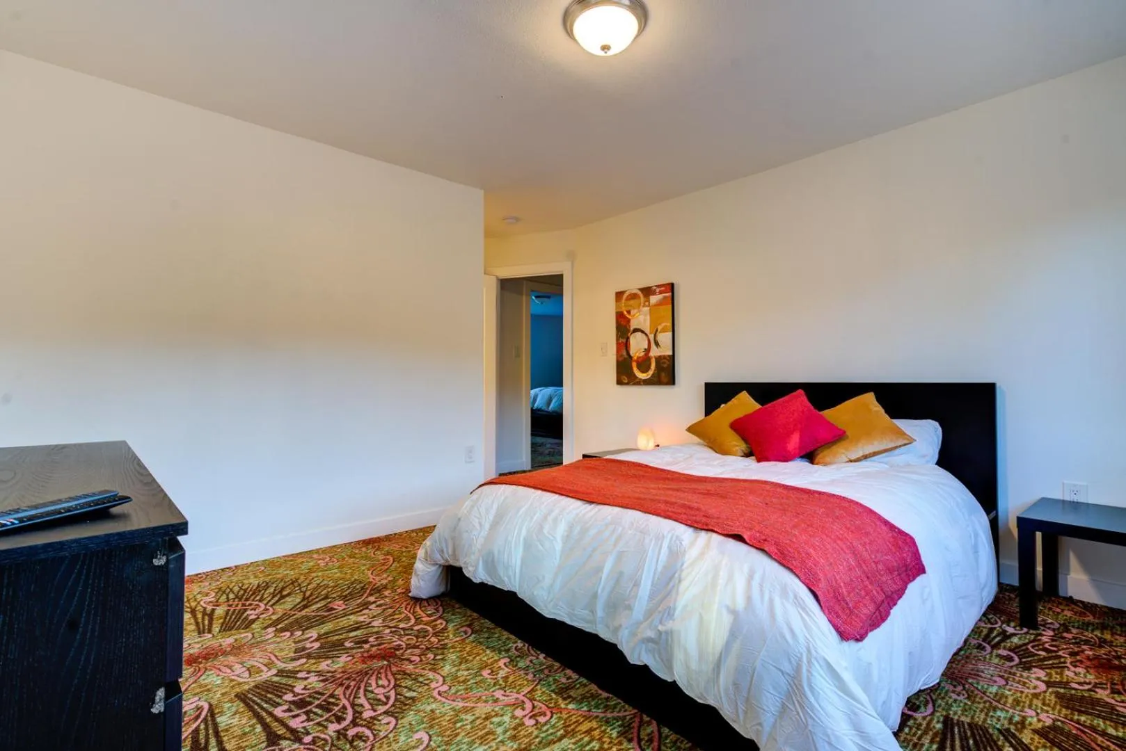 Bed in INNhale Resort and Spa