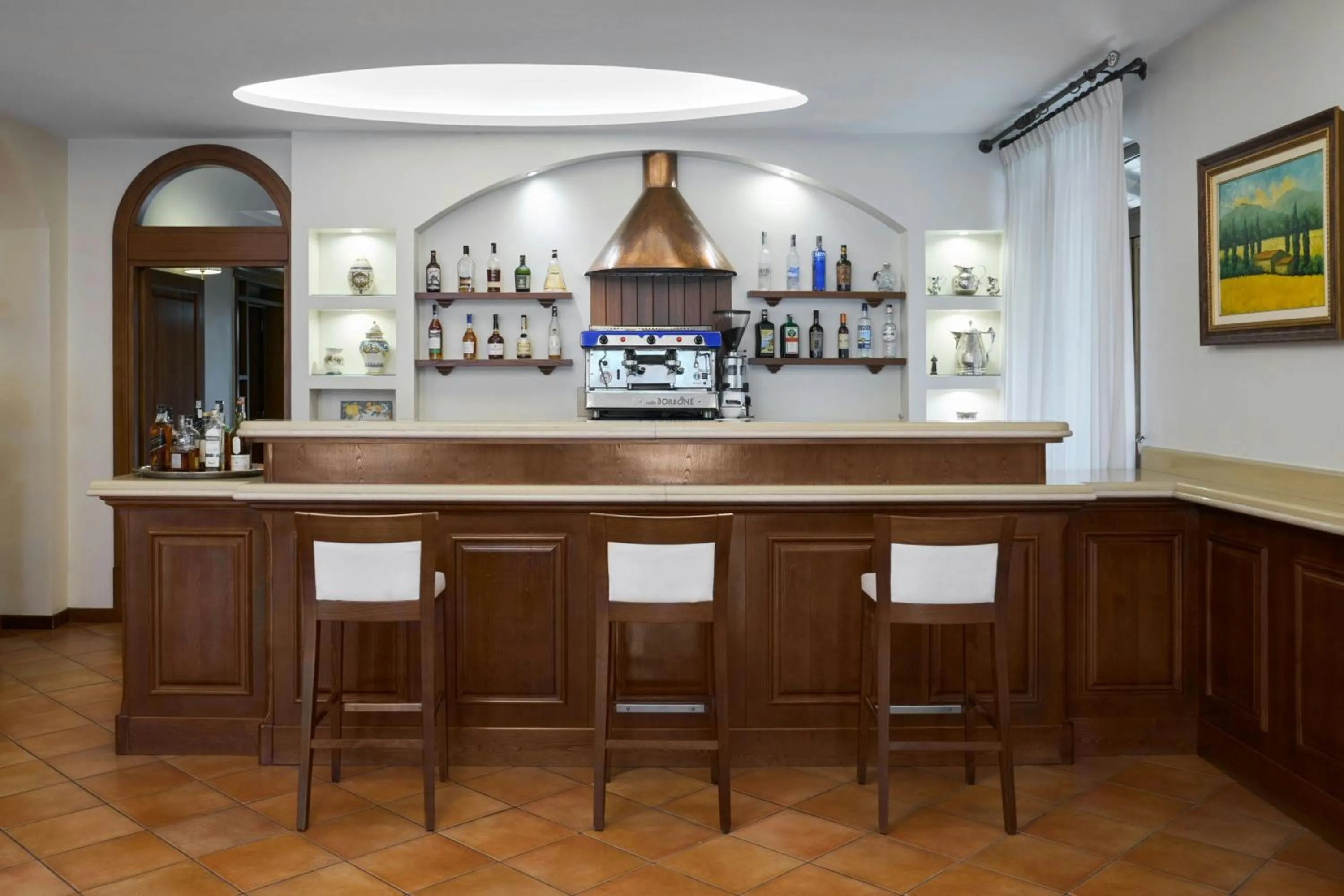 Lounge or bar in Four Points Flex by Sheraton Naples Marigliano