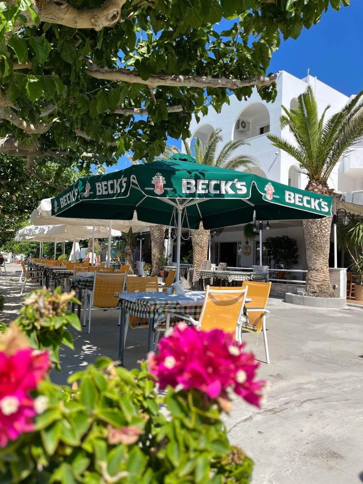 Haraki Bay Hotel and Luxury Apartments