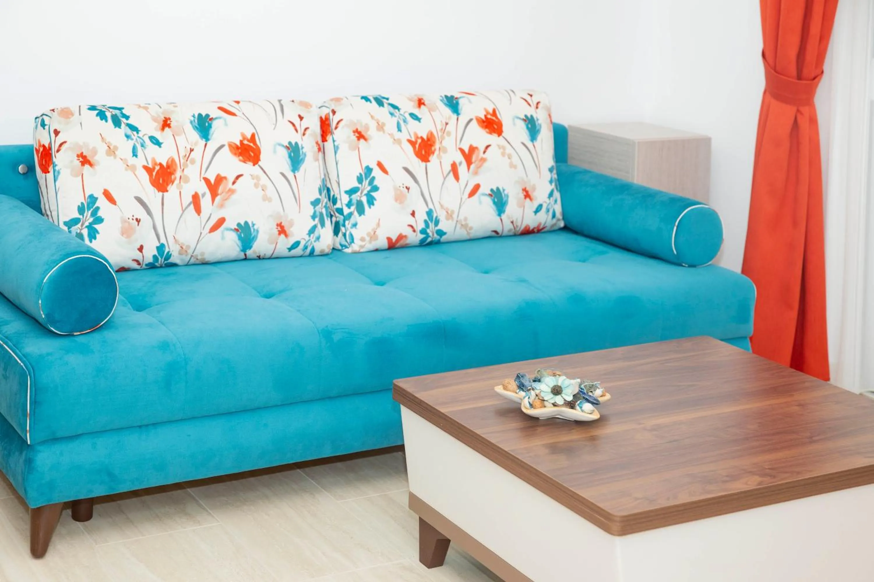 Haraki Bay Hotel and Luxury Apartments