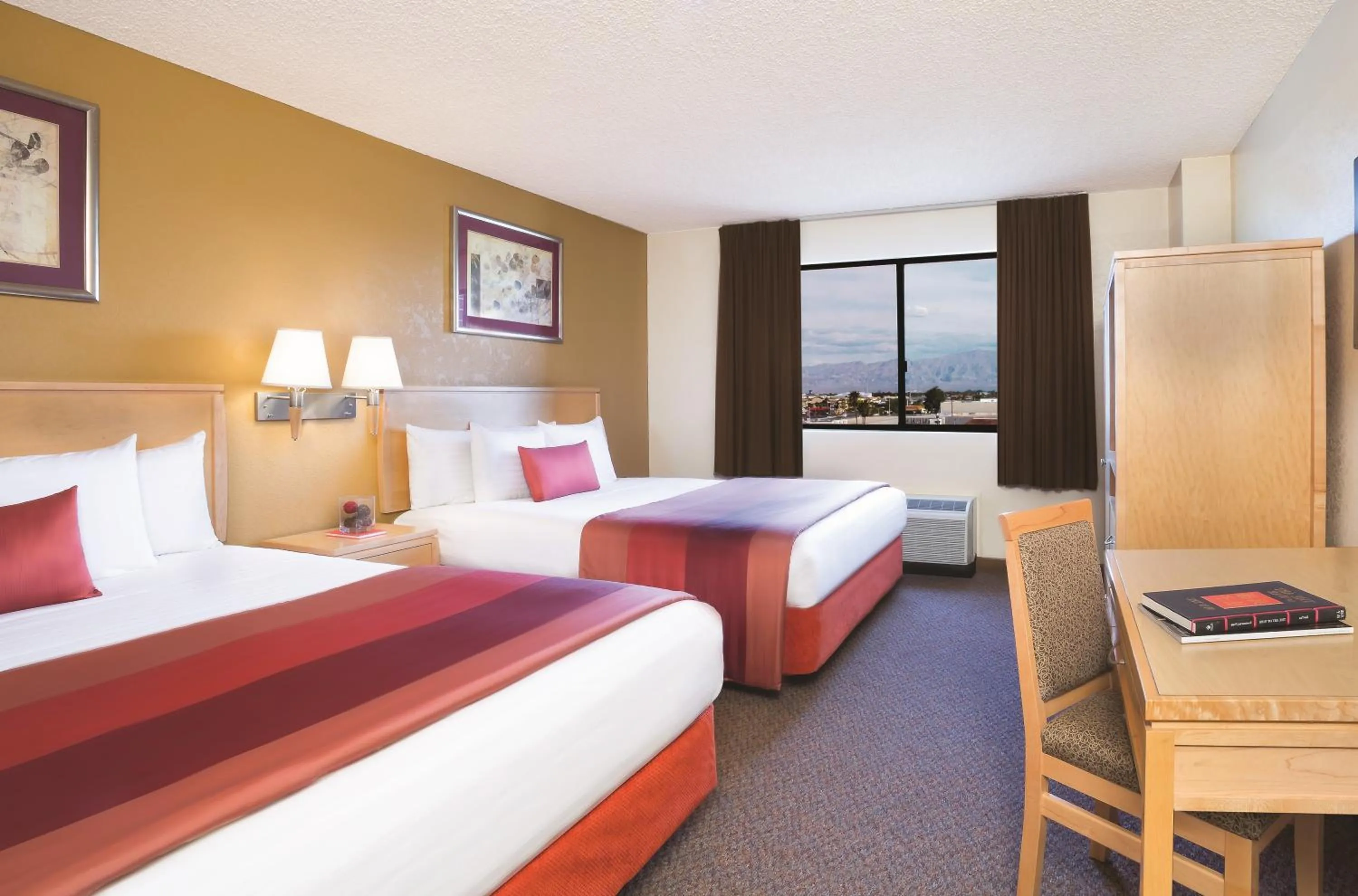 Bed in Arizona Charlie's Decatur