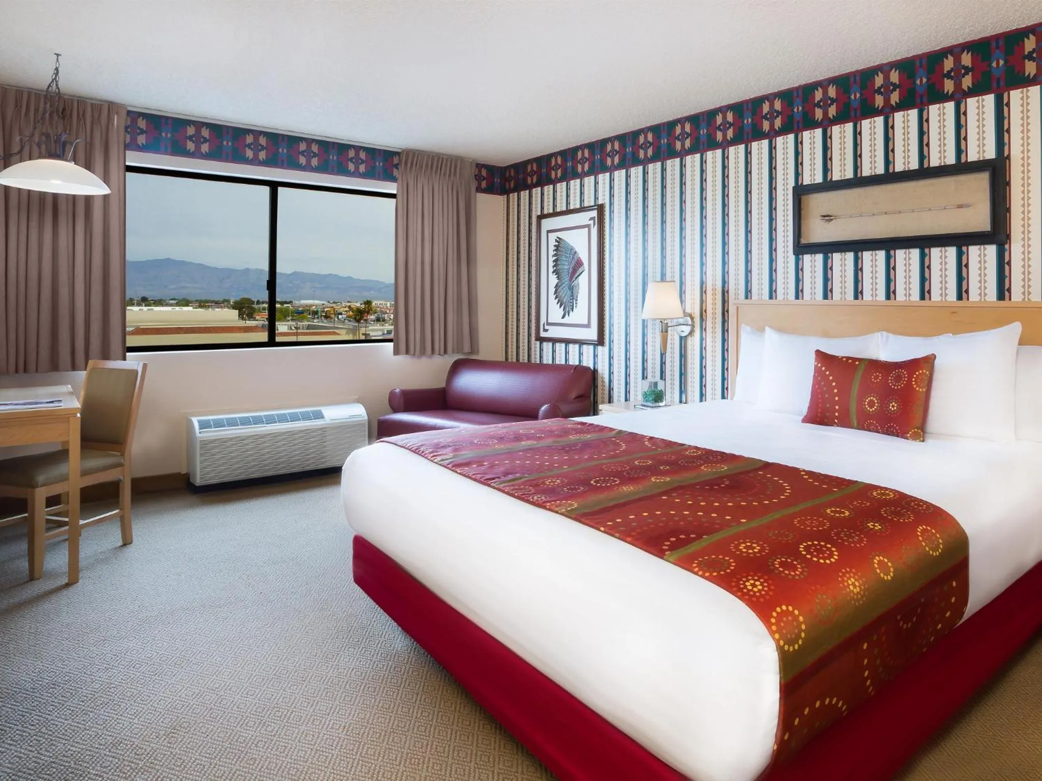 Quiet street view, Bed in Arizona Charlie's Decatur