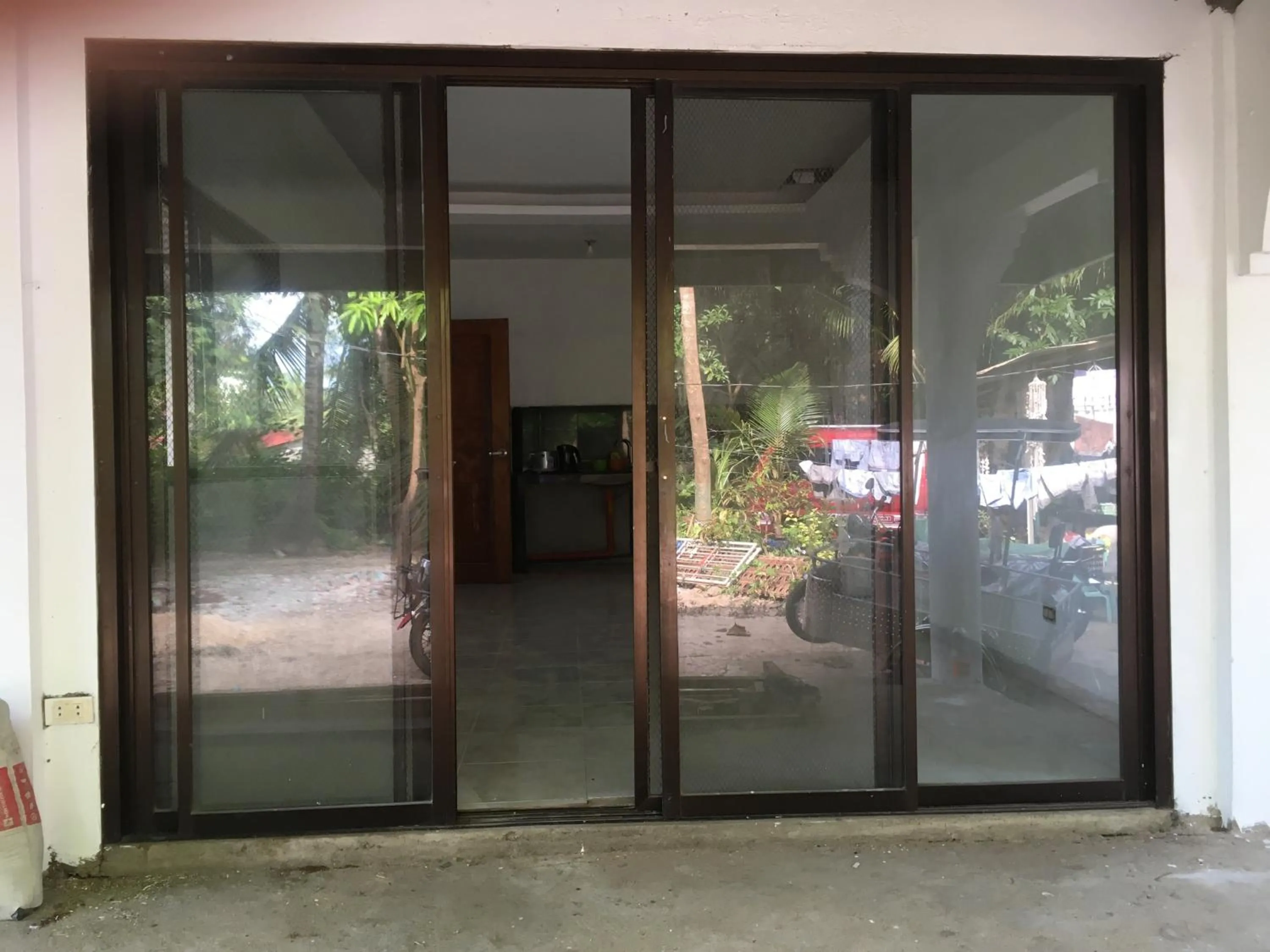 Facade/entrance in Bolinao Transient House A