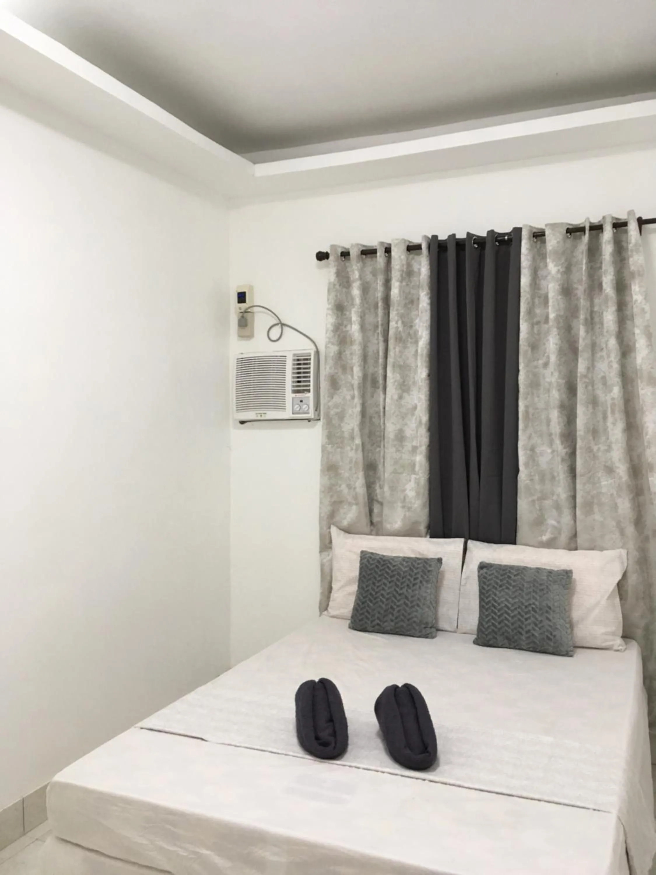 Bed in Bolinao Transient House A