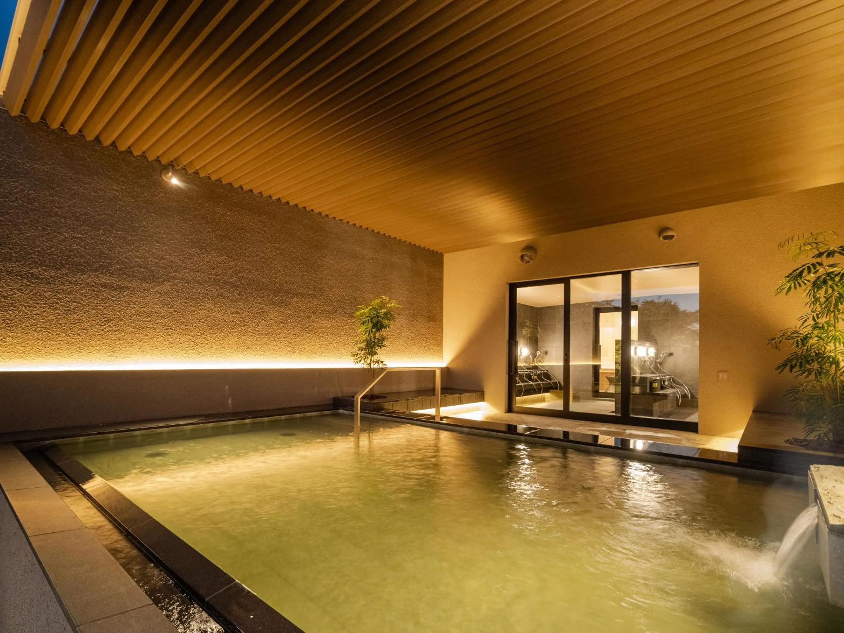 Hot Spring Bath in KAMENOI HOTEL Awajishima