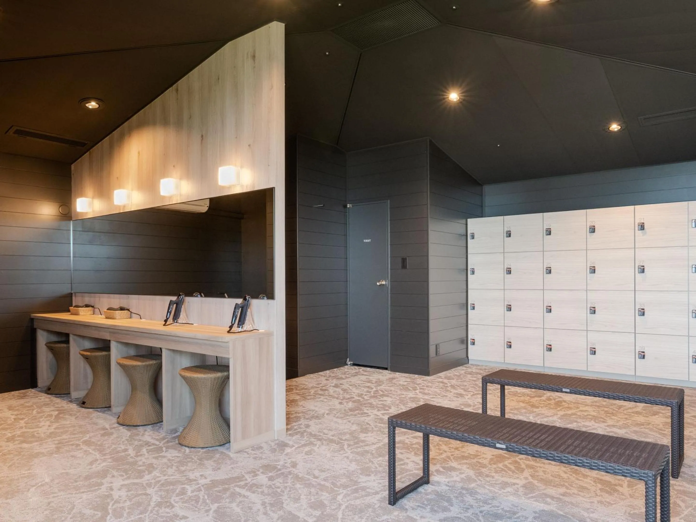 Hot Spring Bath in KAMENOI HOTEL Awajishima