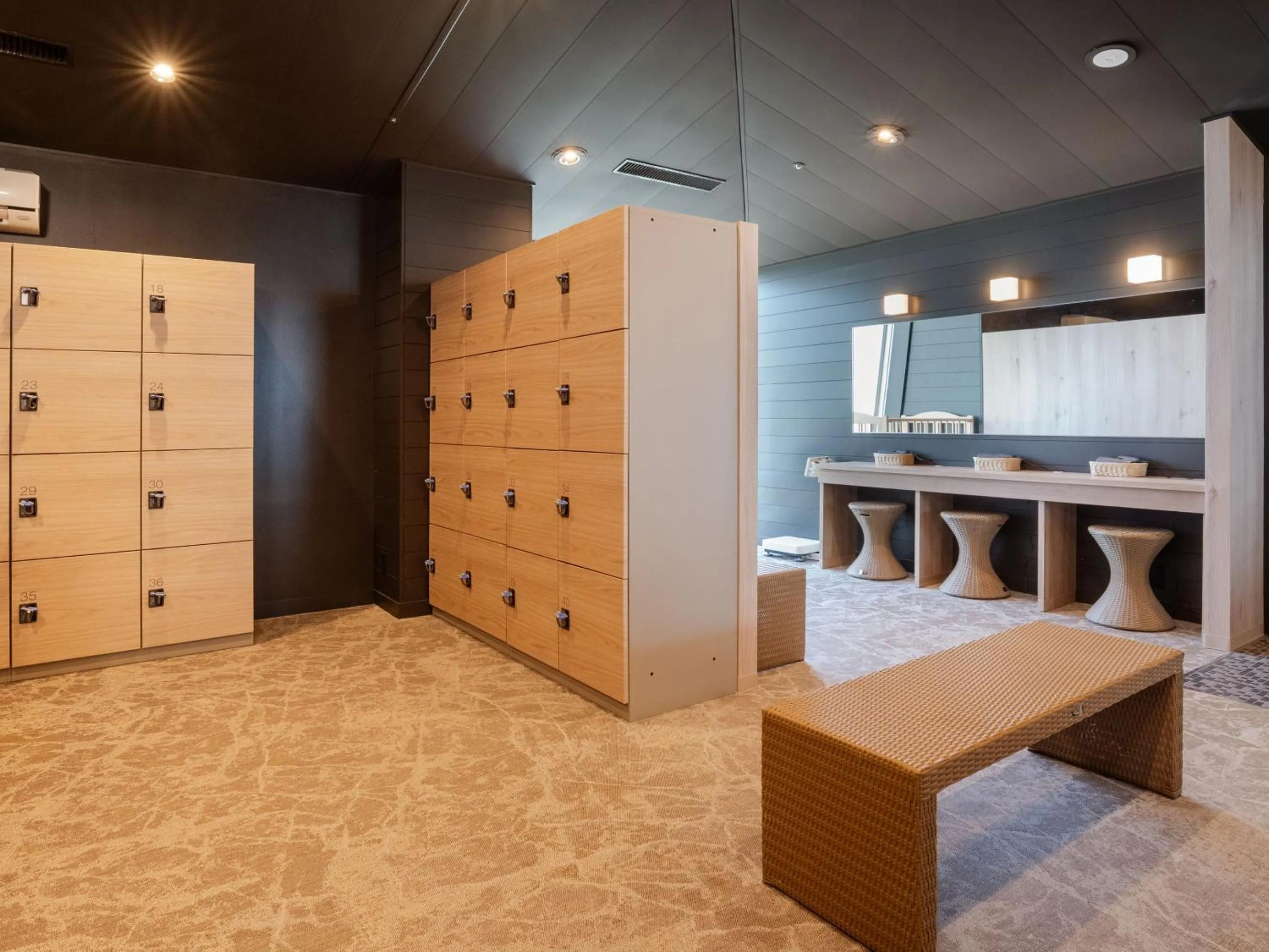 Hot Spring Bath in KAMENOI HOTEL Awajishima