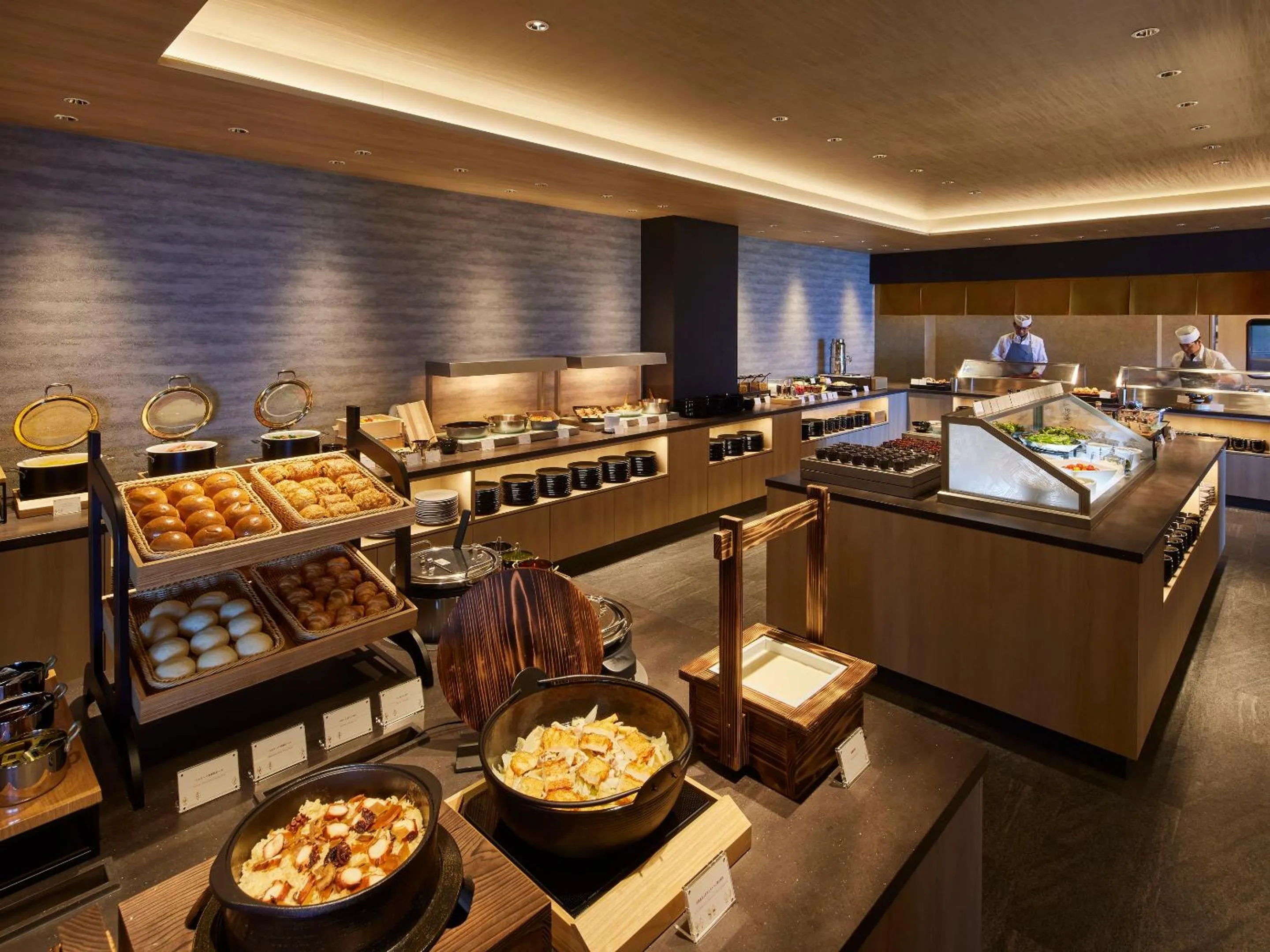 Restaurant/places to eat in KAMENOI HOTEL Awajishima