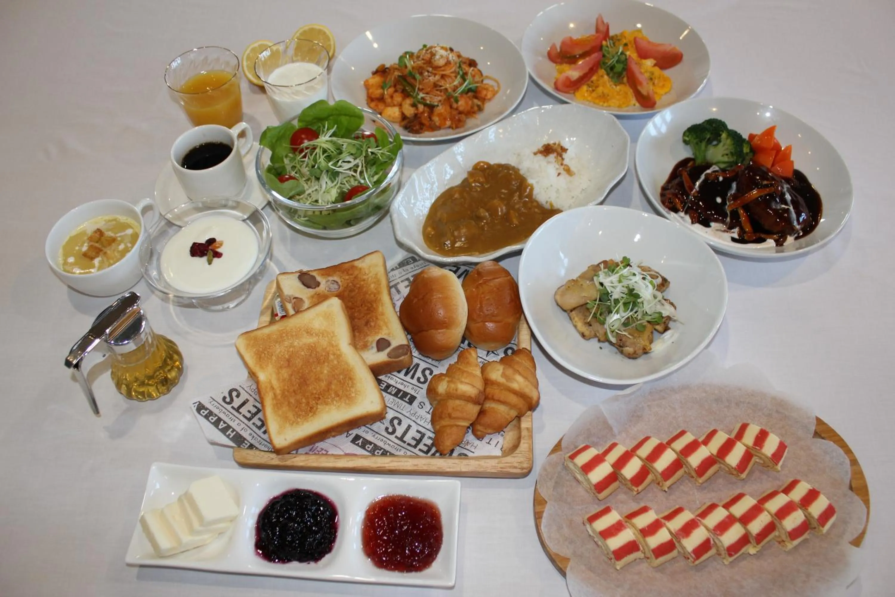 Buffet breakfast in Hotel REUS Ashoro