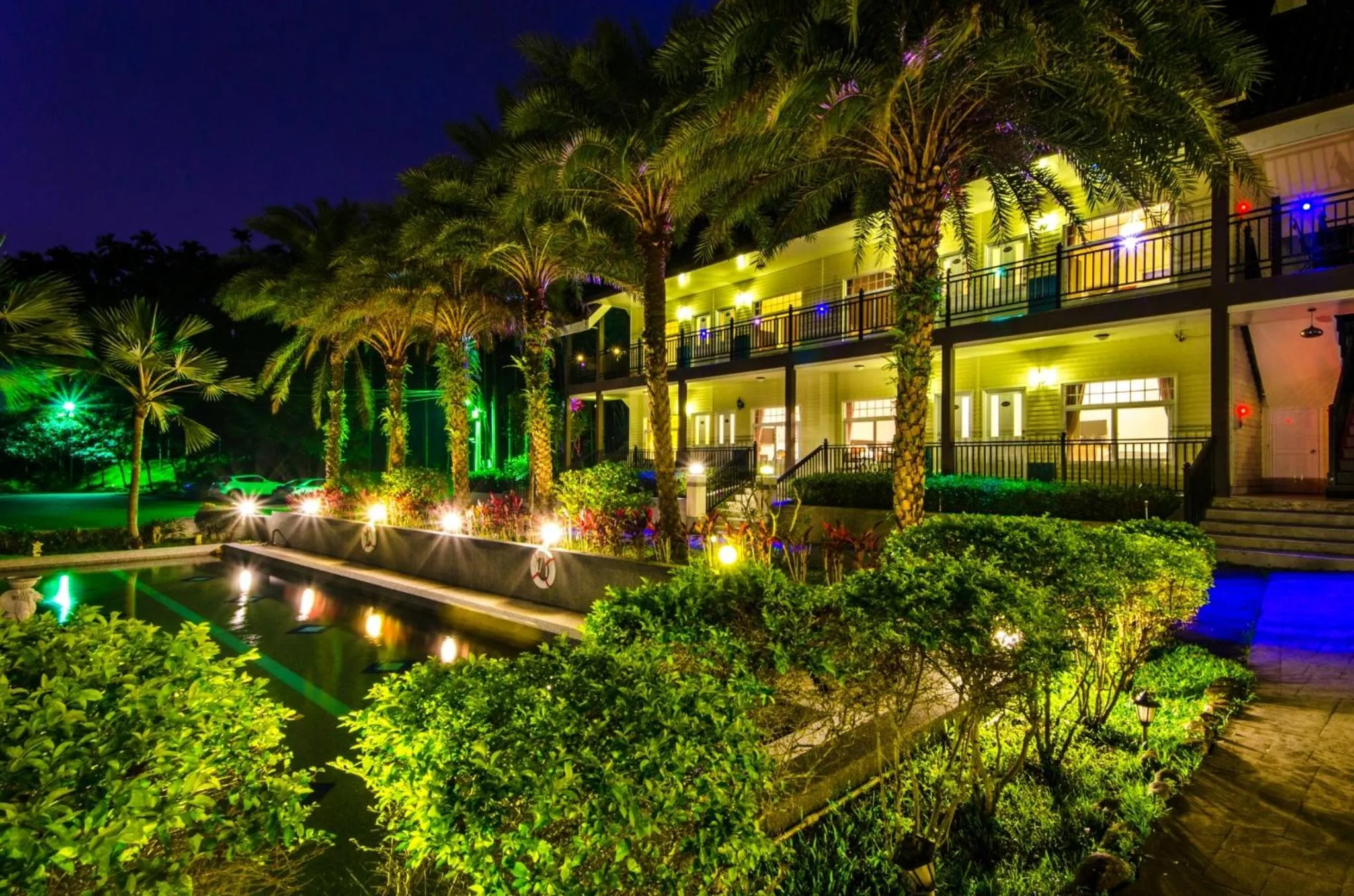 Garden view in Butchard Villas