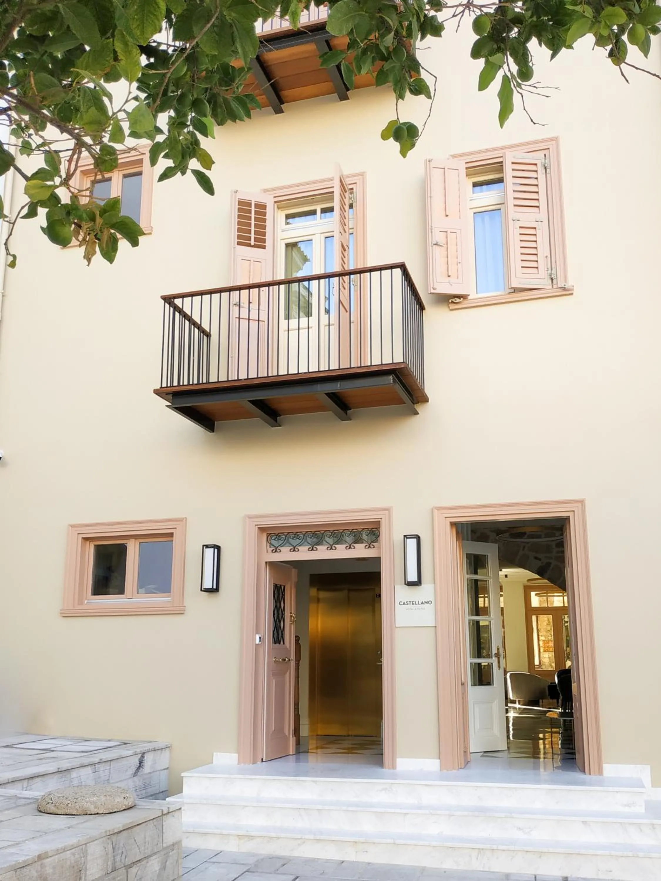 Property building in Castellano Hotel & Suites