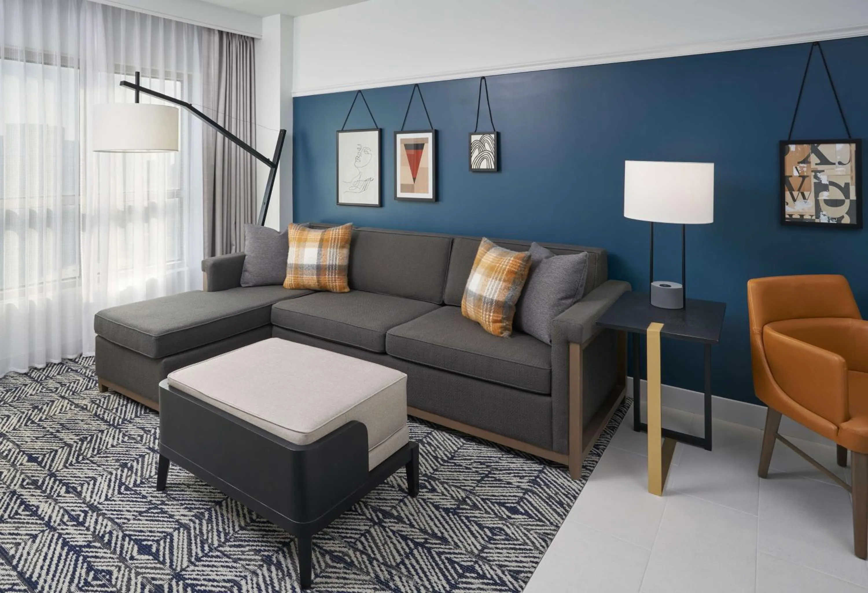 Living room in The Chifley Houston, Tapestry Collection by Hilton