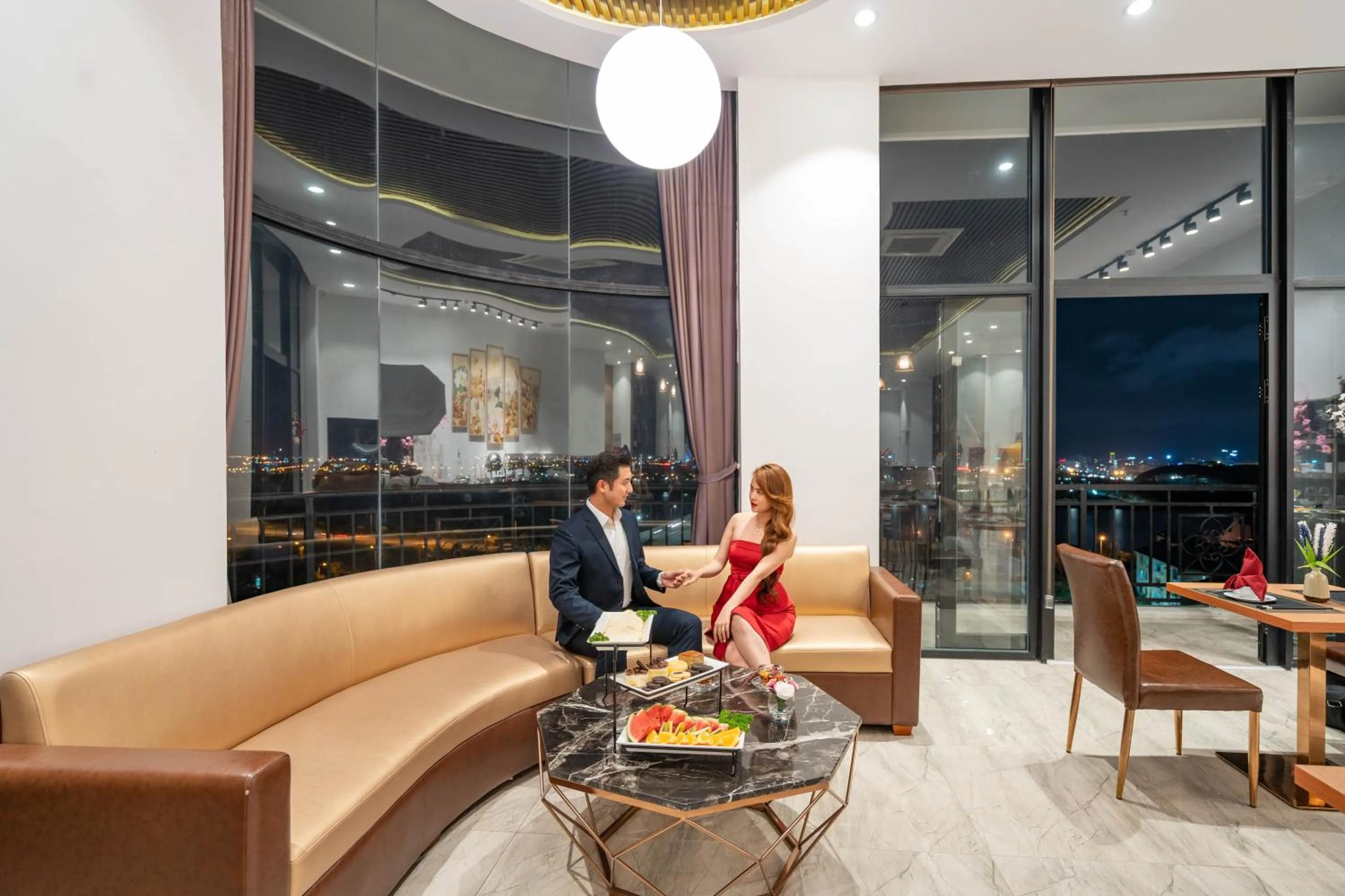 Food and drinks in RHM Luxury Hotel And Suite