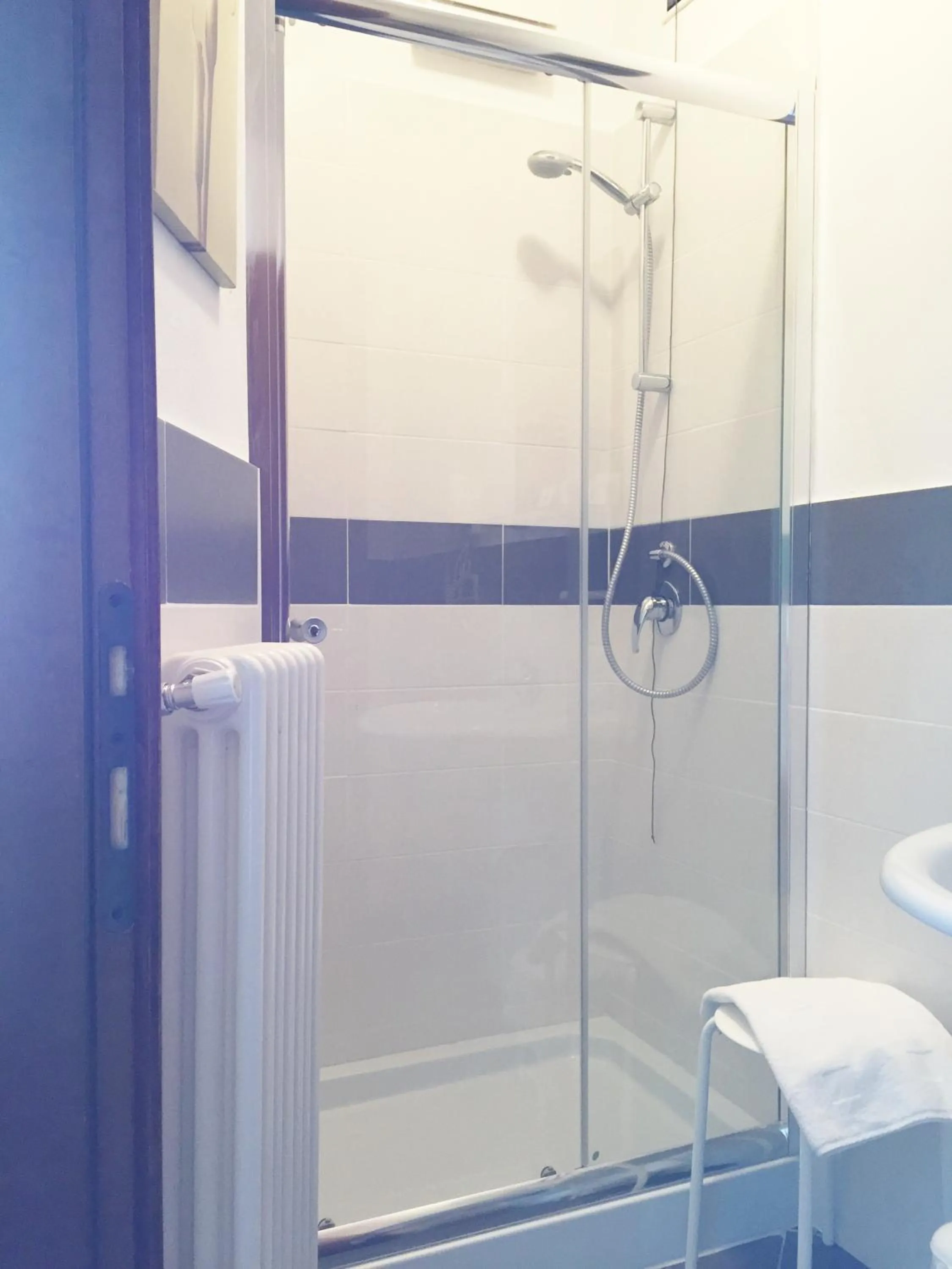 Shower in Hotel Villa San Fedele