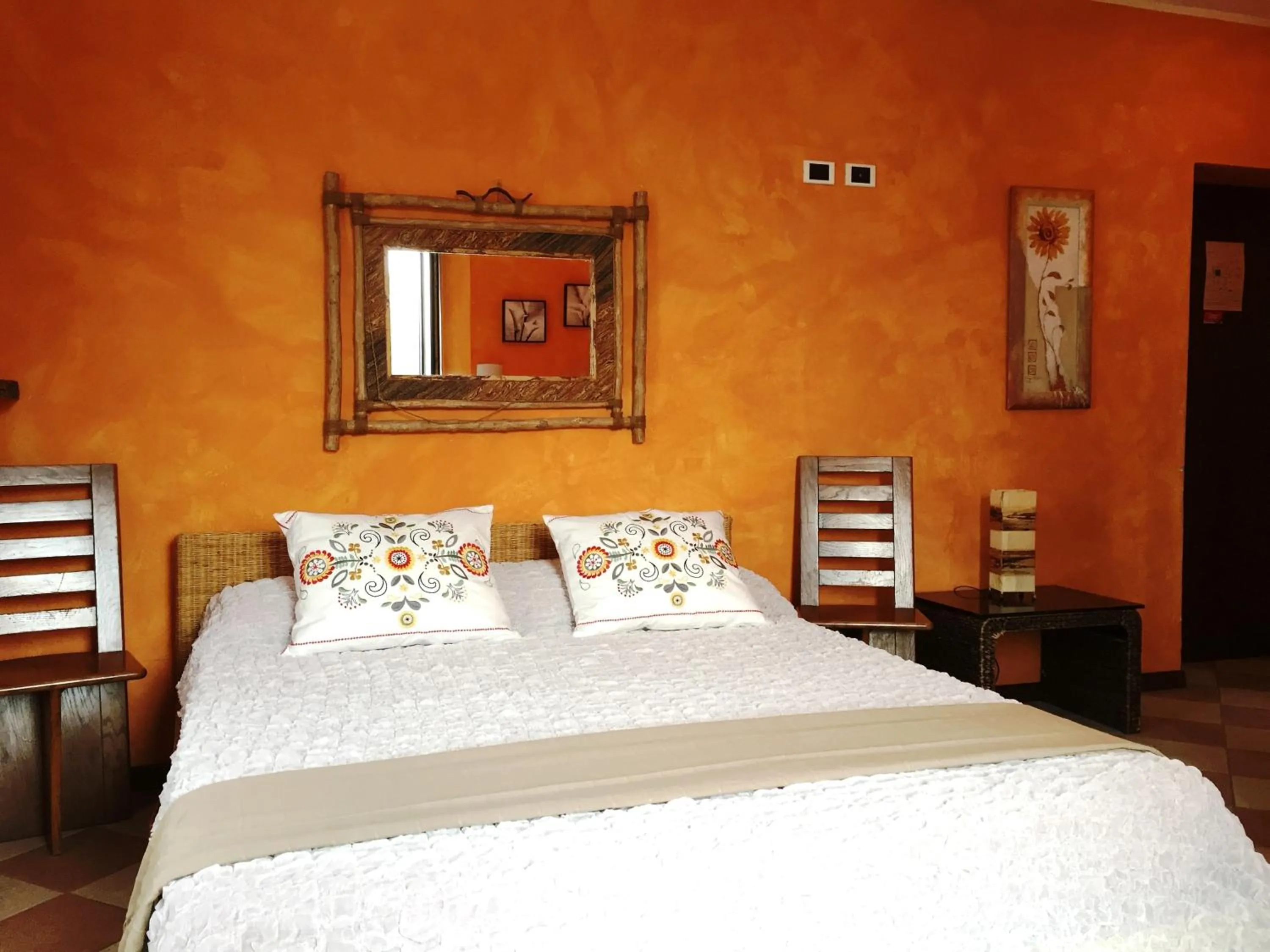 Bedroom in Hotel Villa San Fedele
