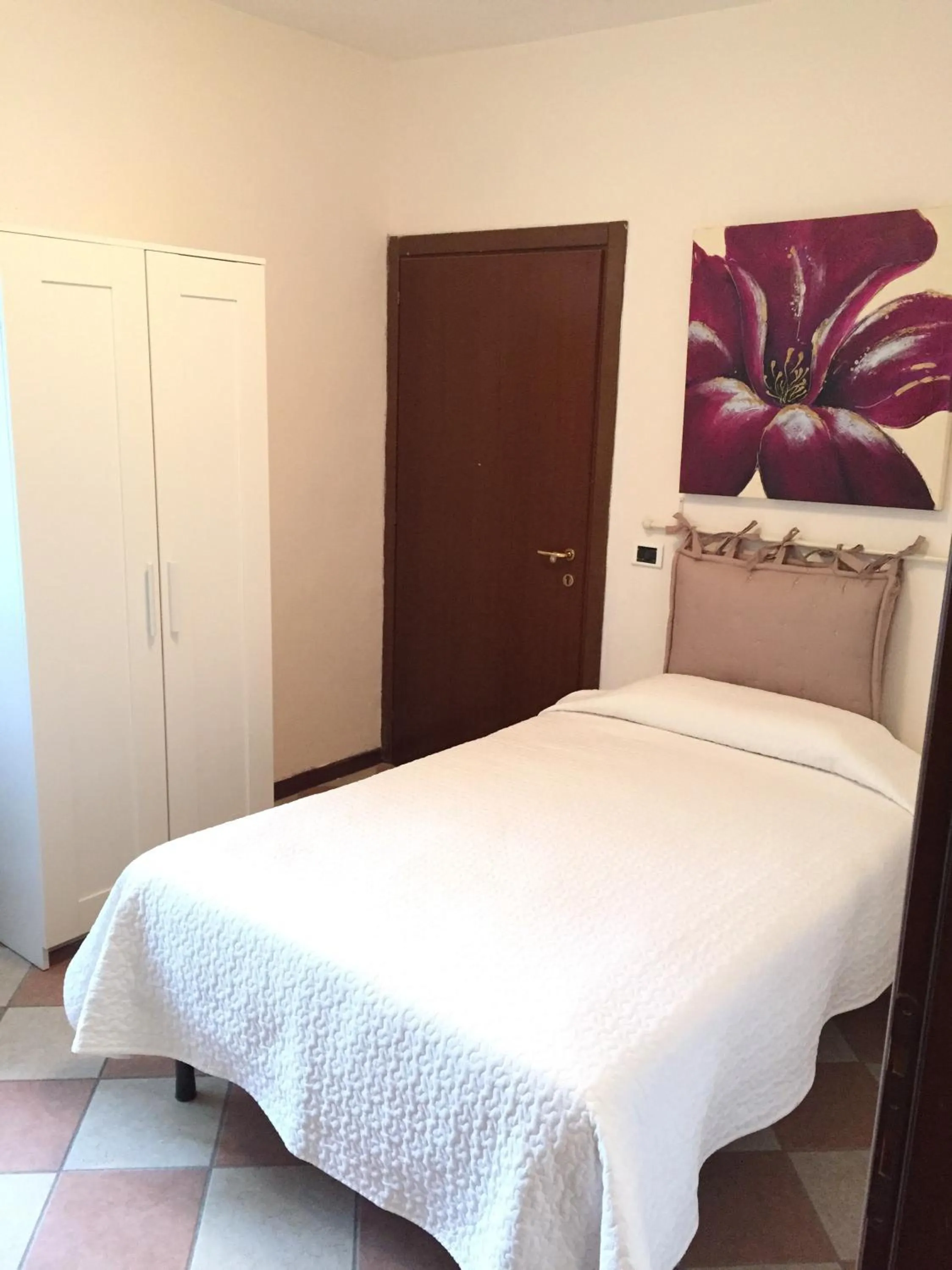 Bedroom in Hotel Villa San Fedele