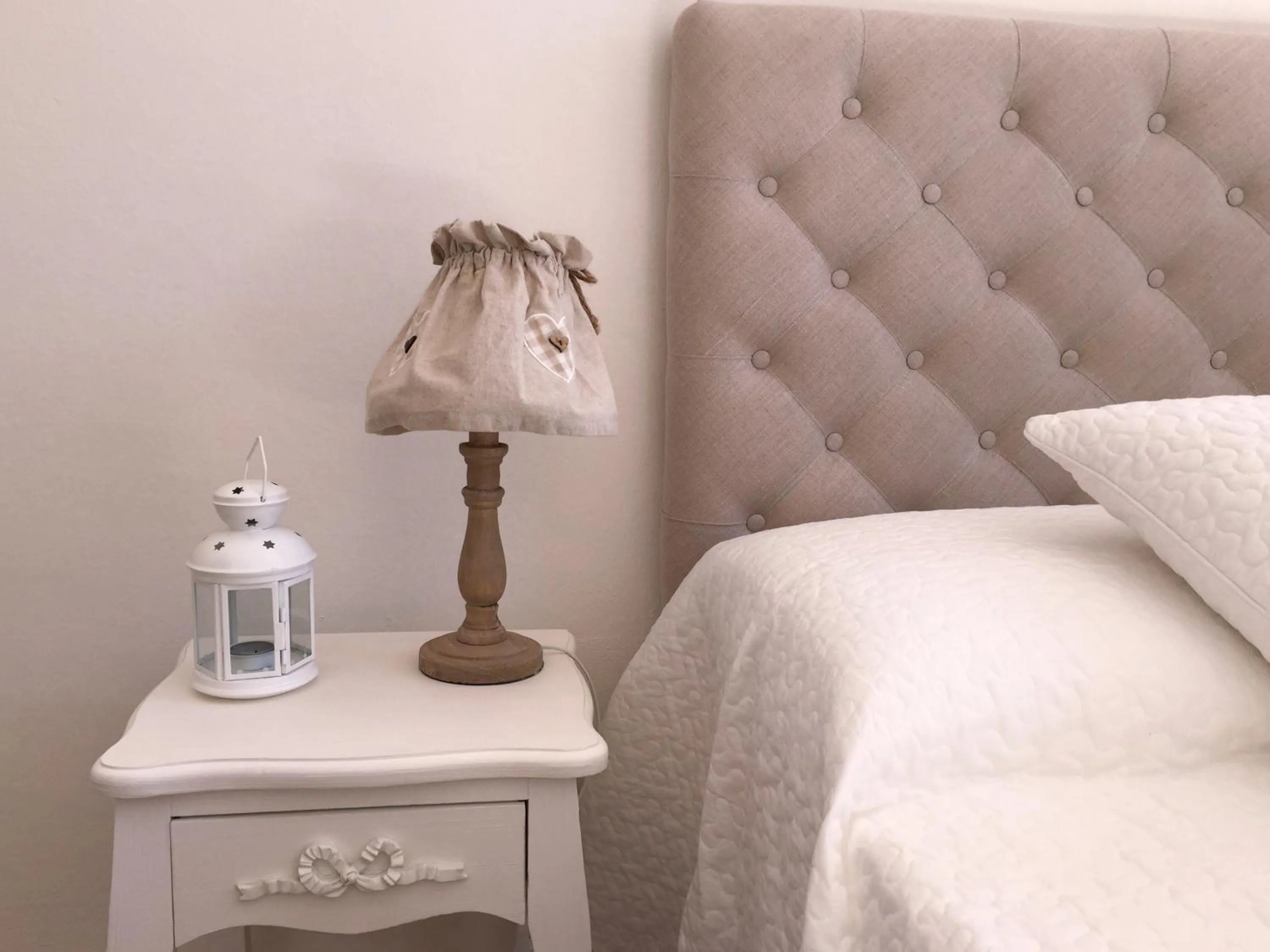 Decorative detail in Hotel Villa San Fedele