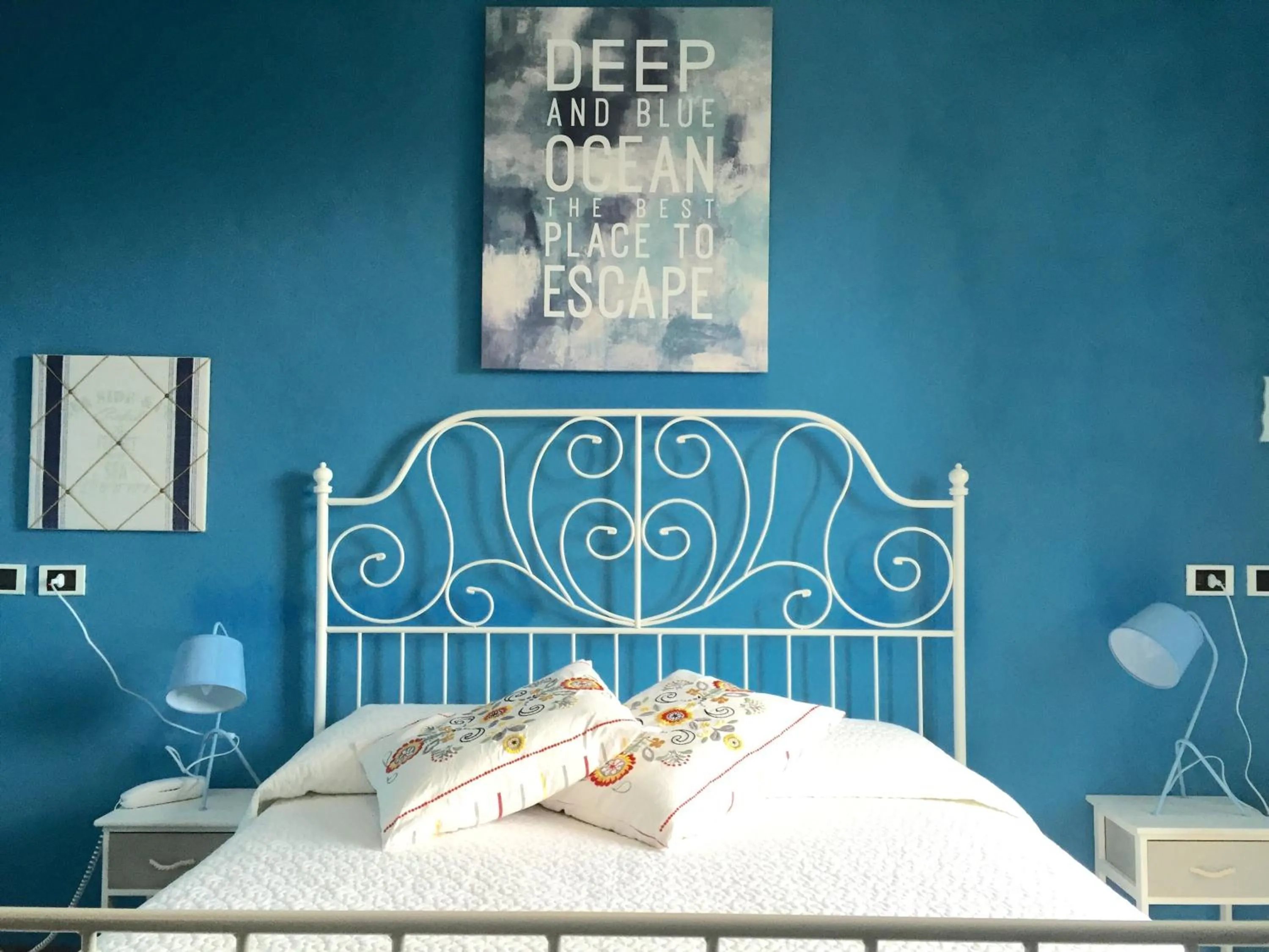 Bedroom in Hotel Villa San Fedele