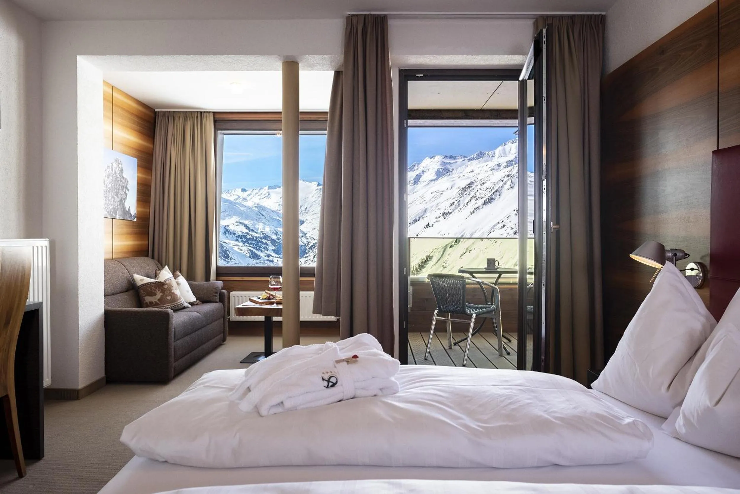 Photo of the whole room, Bed in Hotel Angerer Alm