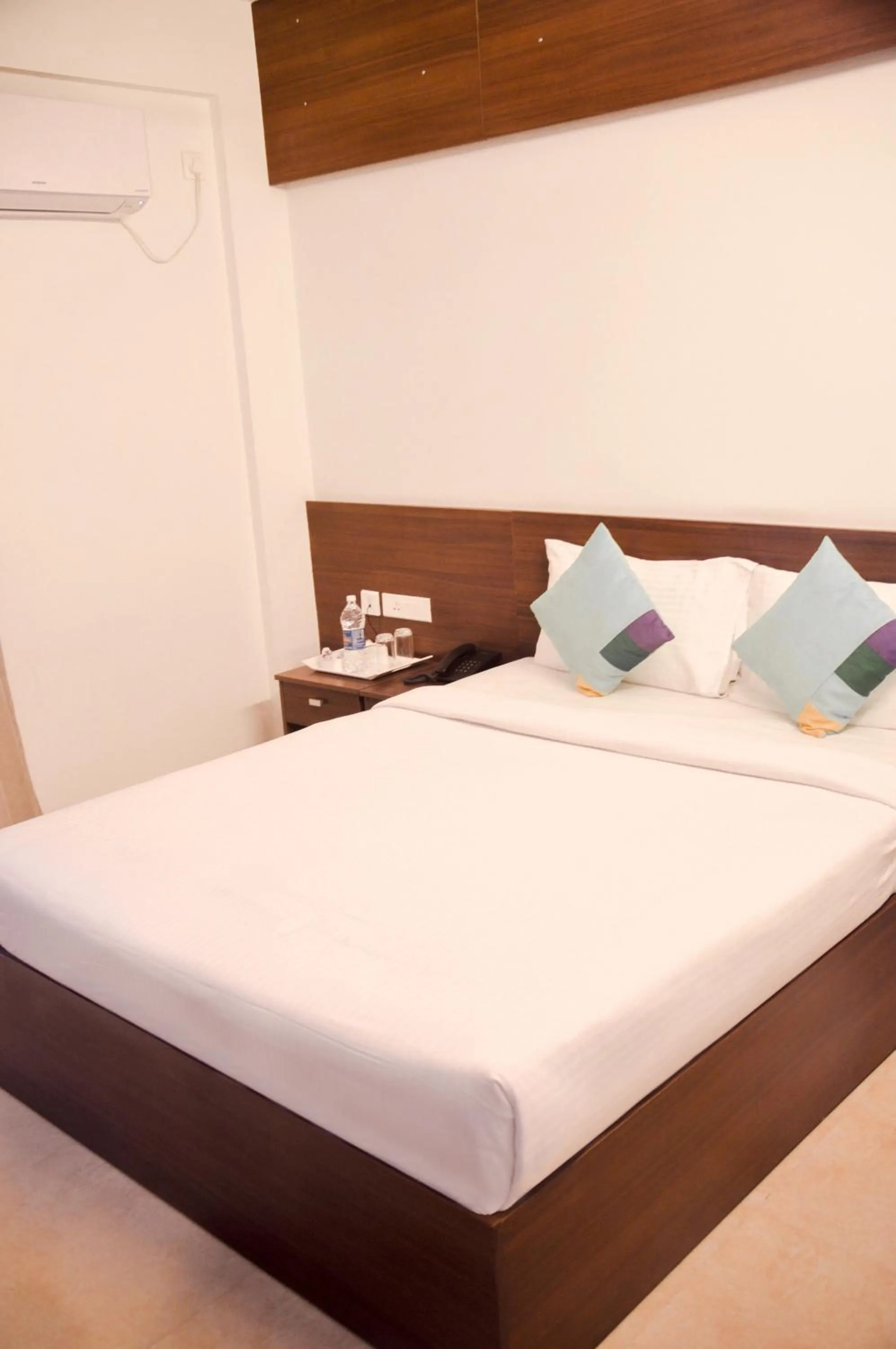 Bed in Zoot Kochi Infopark