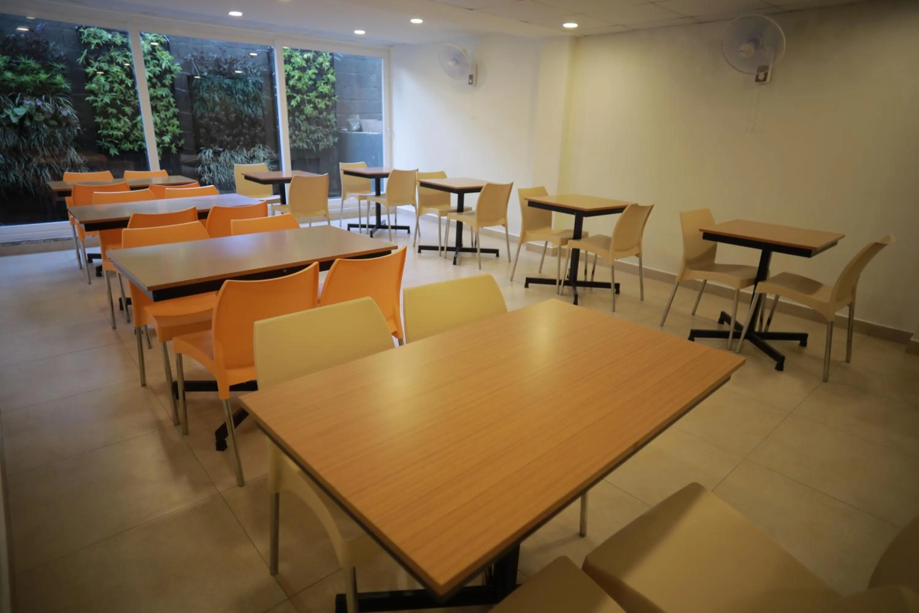 Restaurant/places to eat in Zoot Kochi Infopark