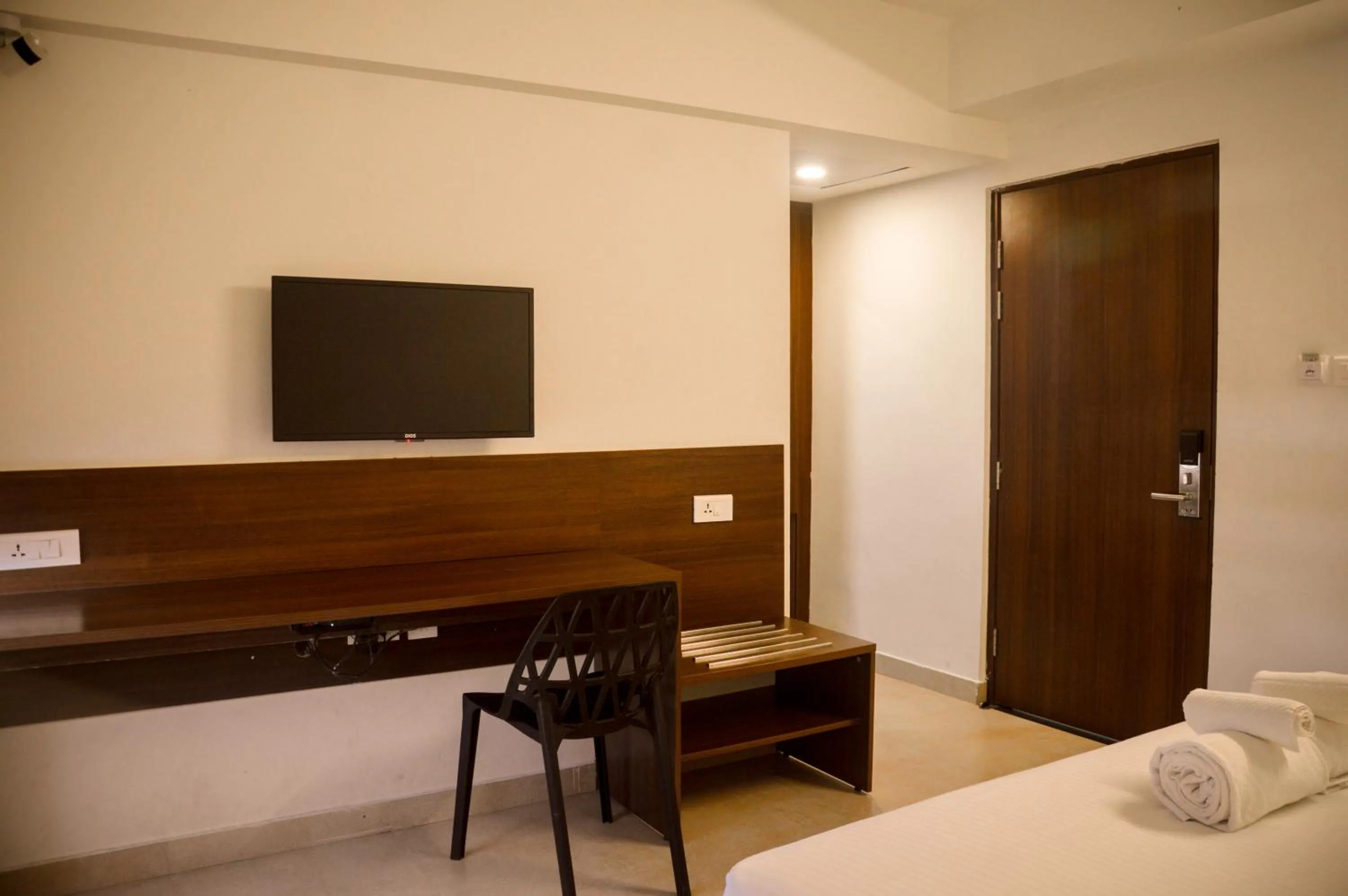 TV and multimedia, Bed in Zoot Kochi Infopark