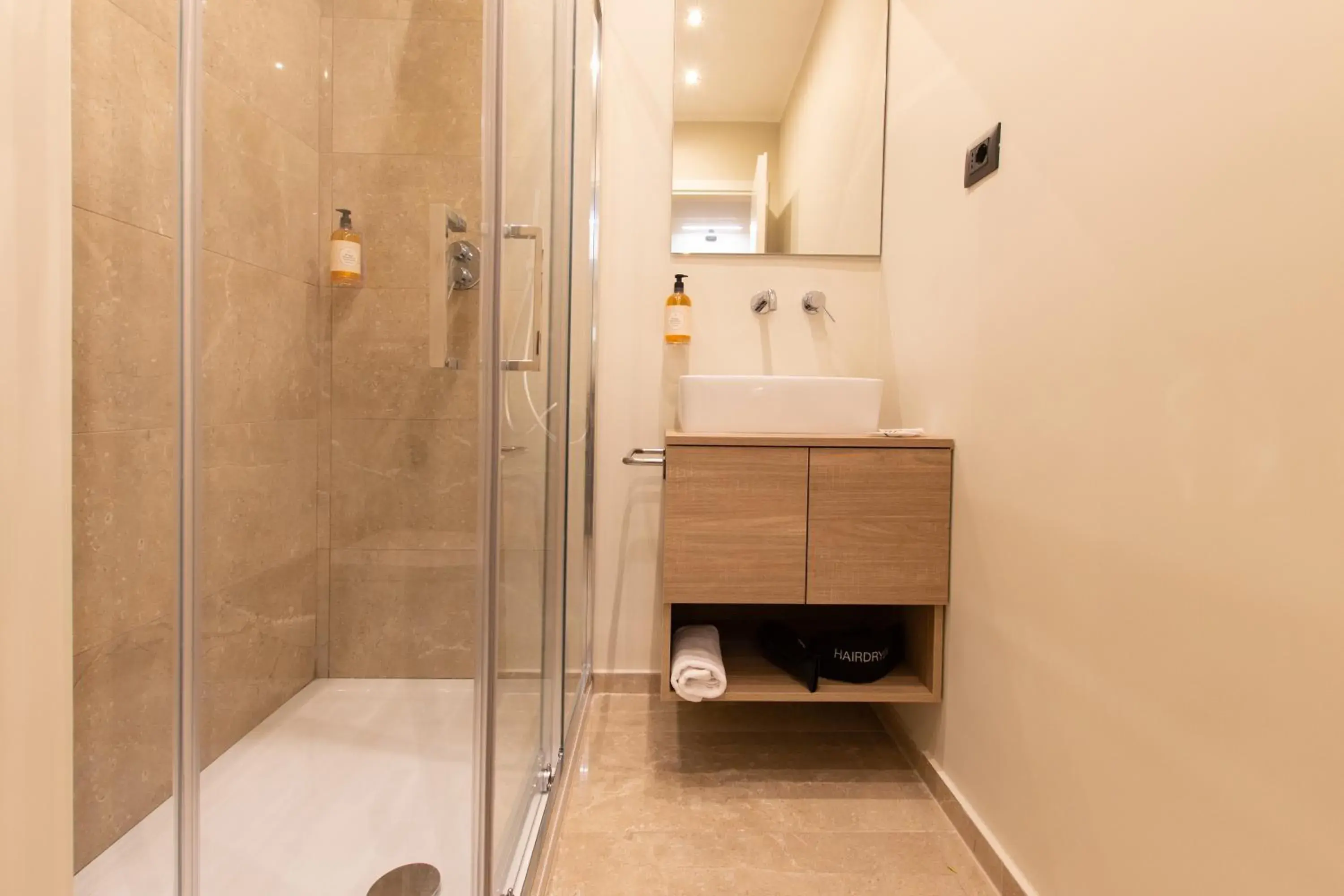 Double Room in Prati 25.7 Suites in Rome Double Room in Prati 25.7 Suites in Rome