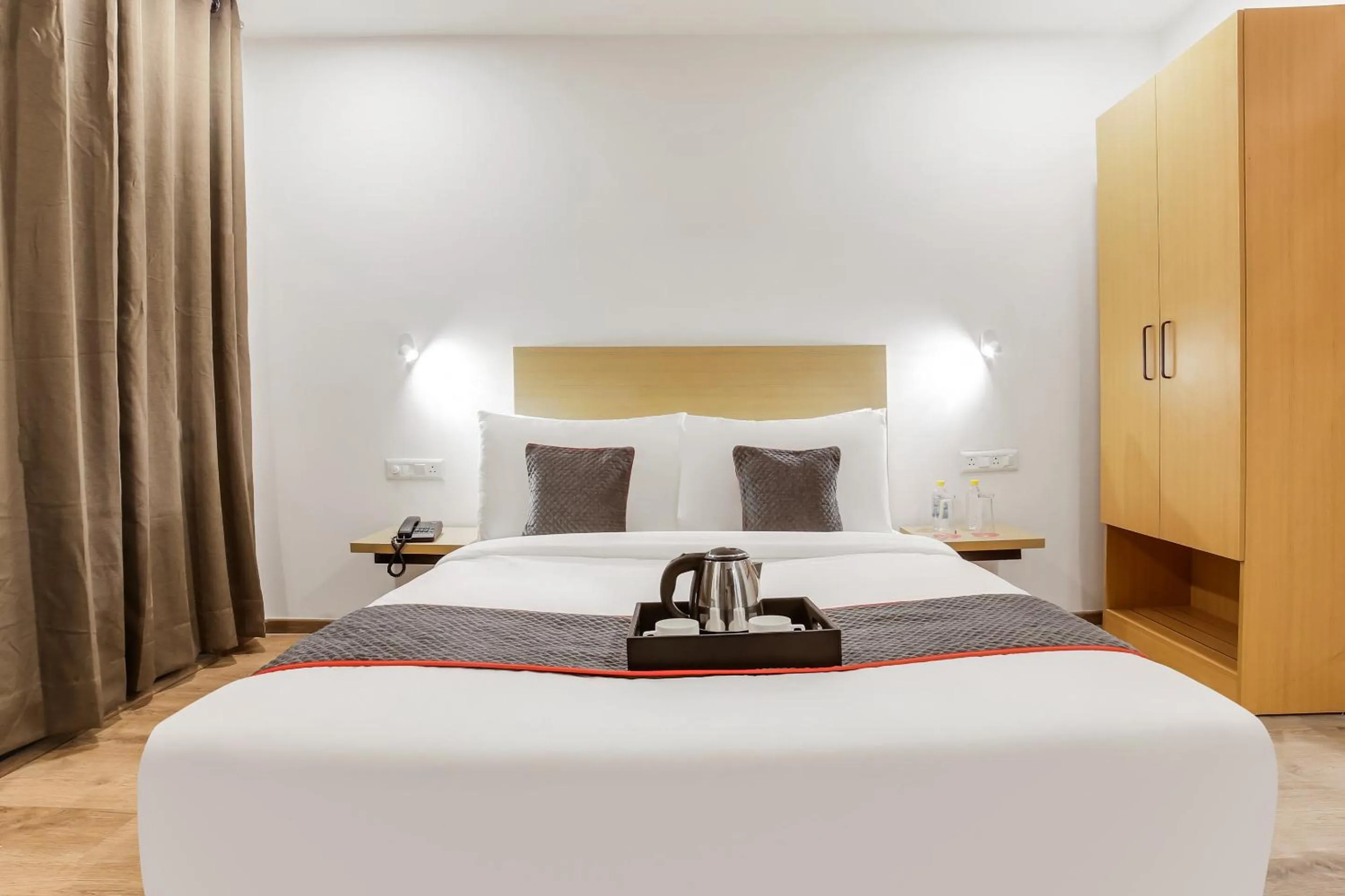 Bedroom, Bed in Super Townhouse 158 Near Netaji Subhash Marg Near Appu Ghar