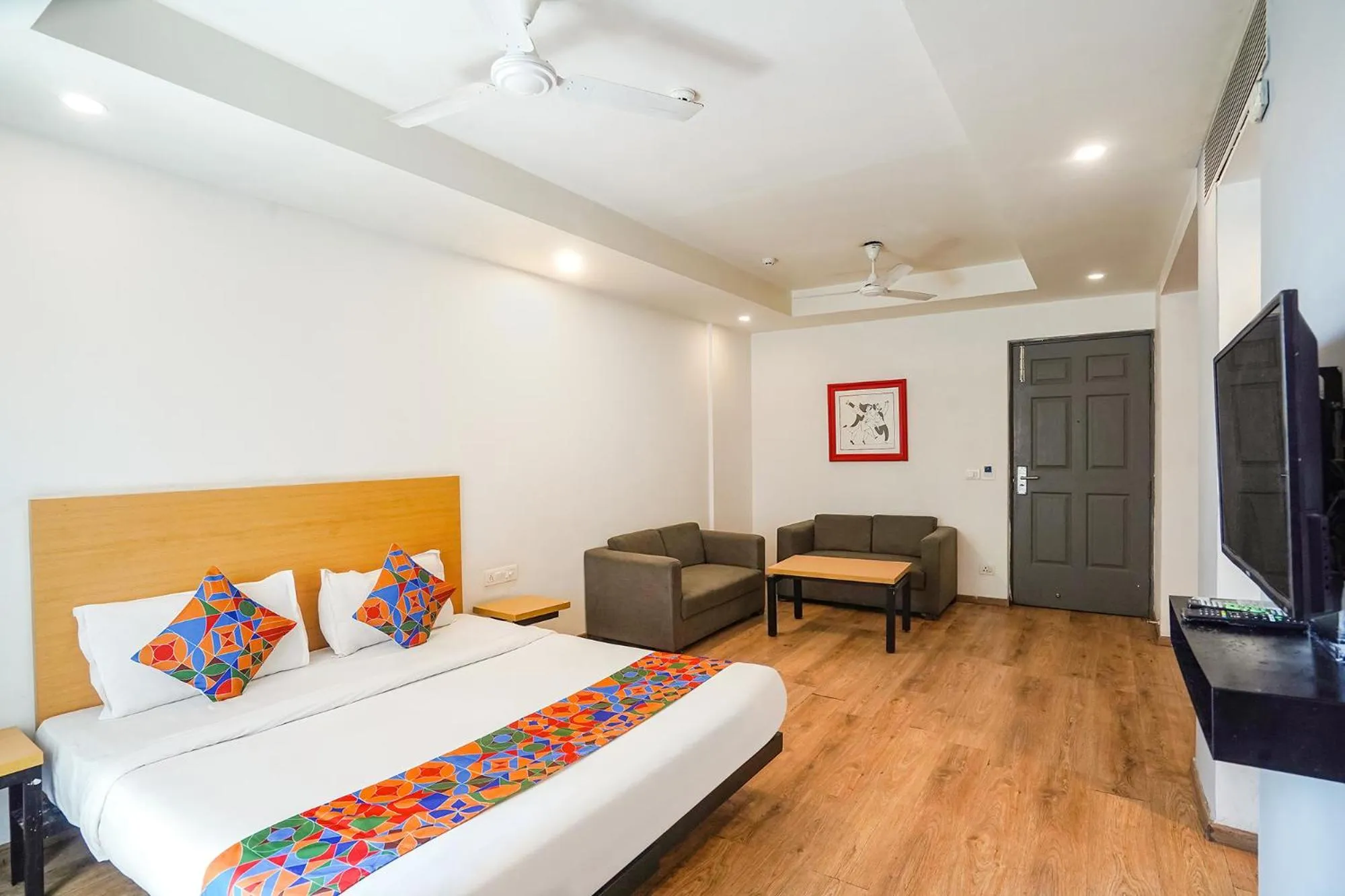 Bedroom, Bed in FabHotel Prime Cloud 9 Delhi NCR