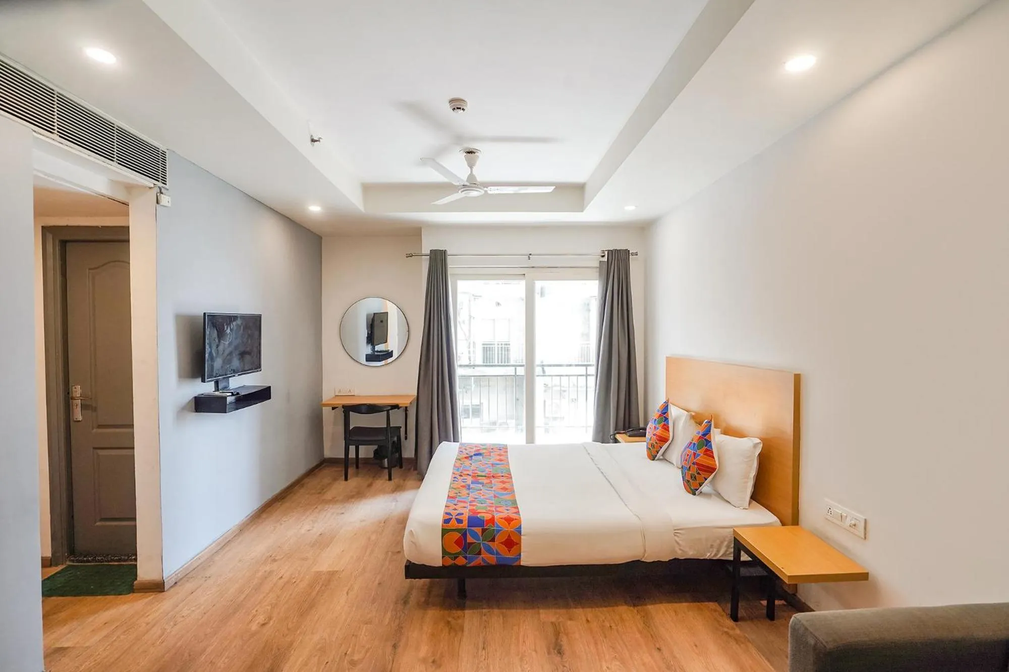 Bedroom, Bed in FabHotel Prime Cloud 9 Delhi NCR