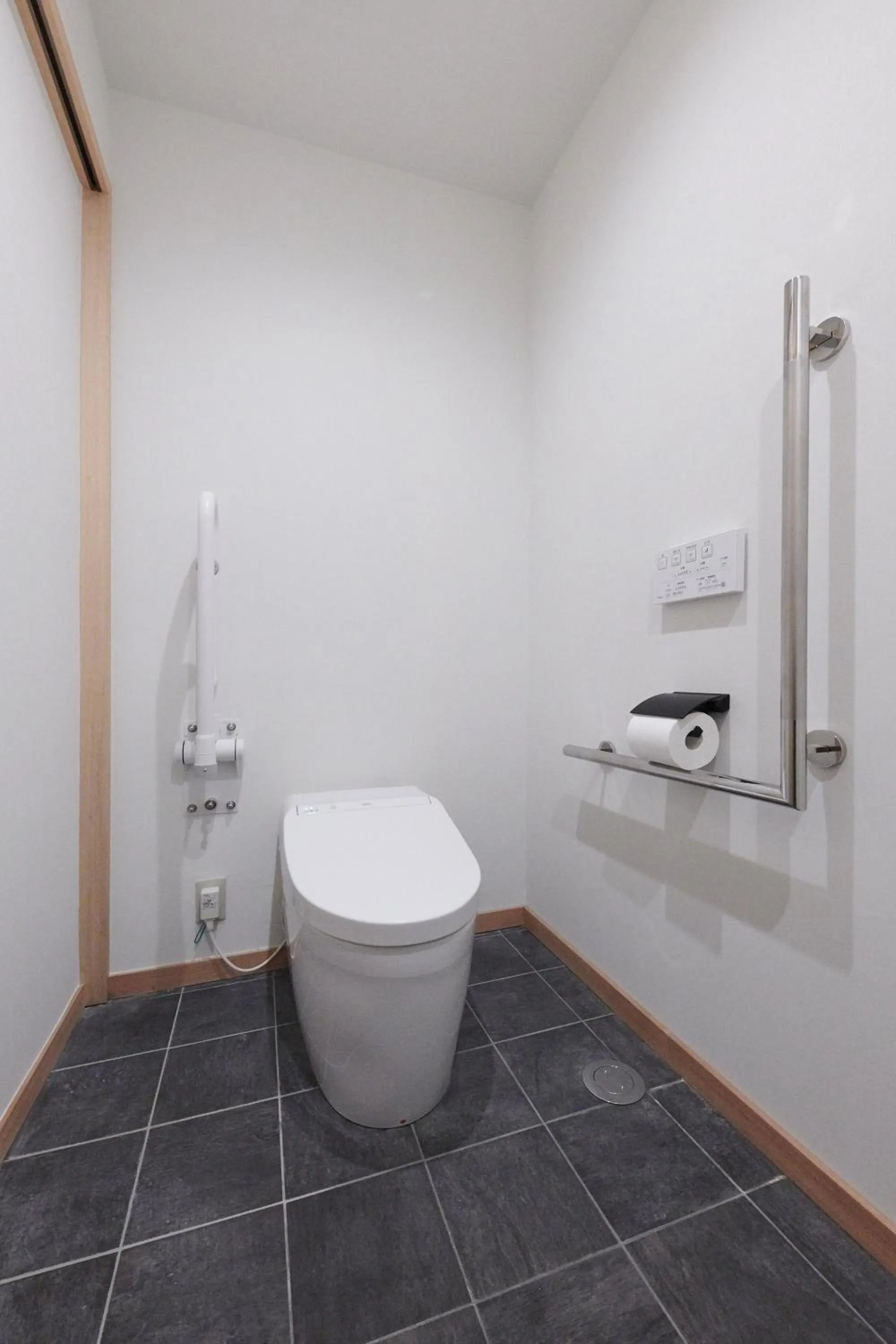 Toilet in THIRD ishigakijima