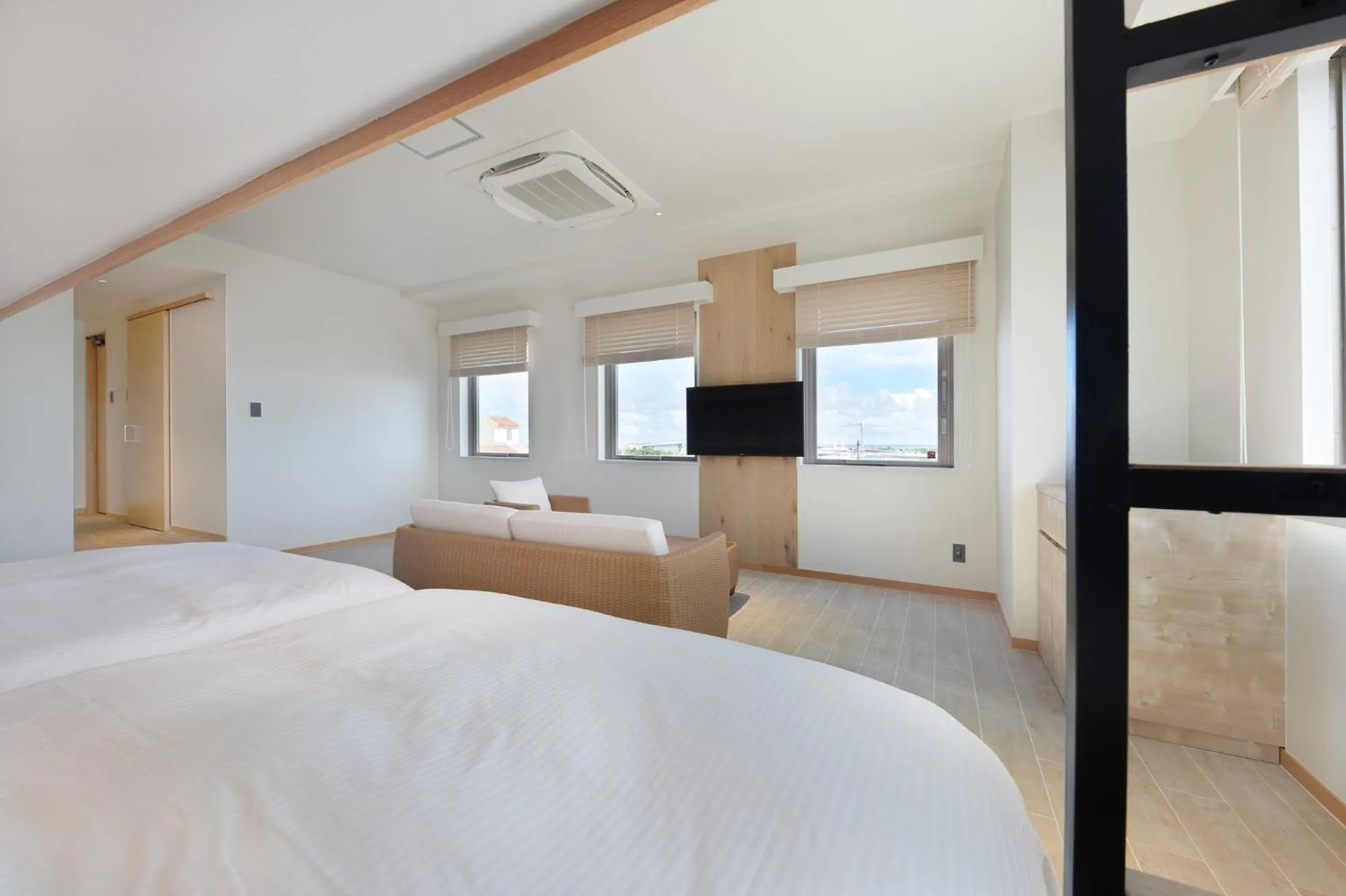 Living room, Bed in THIRD ishigakijima