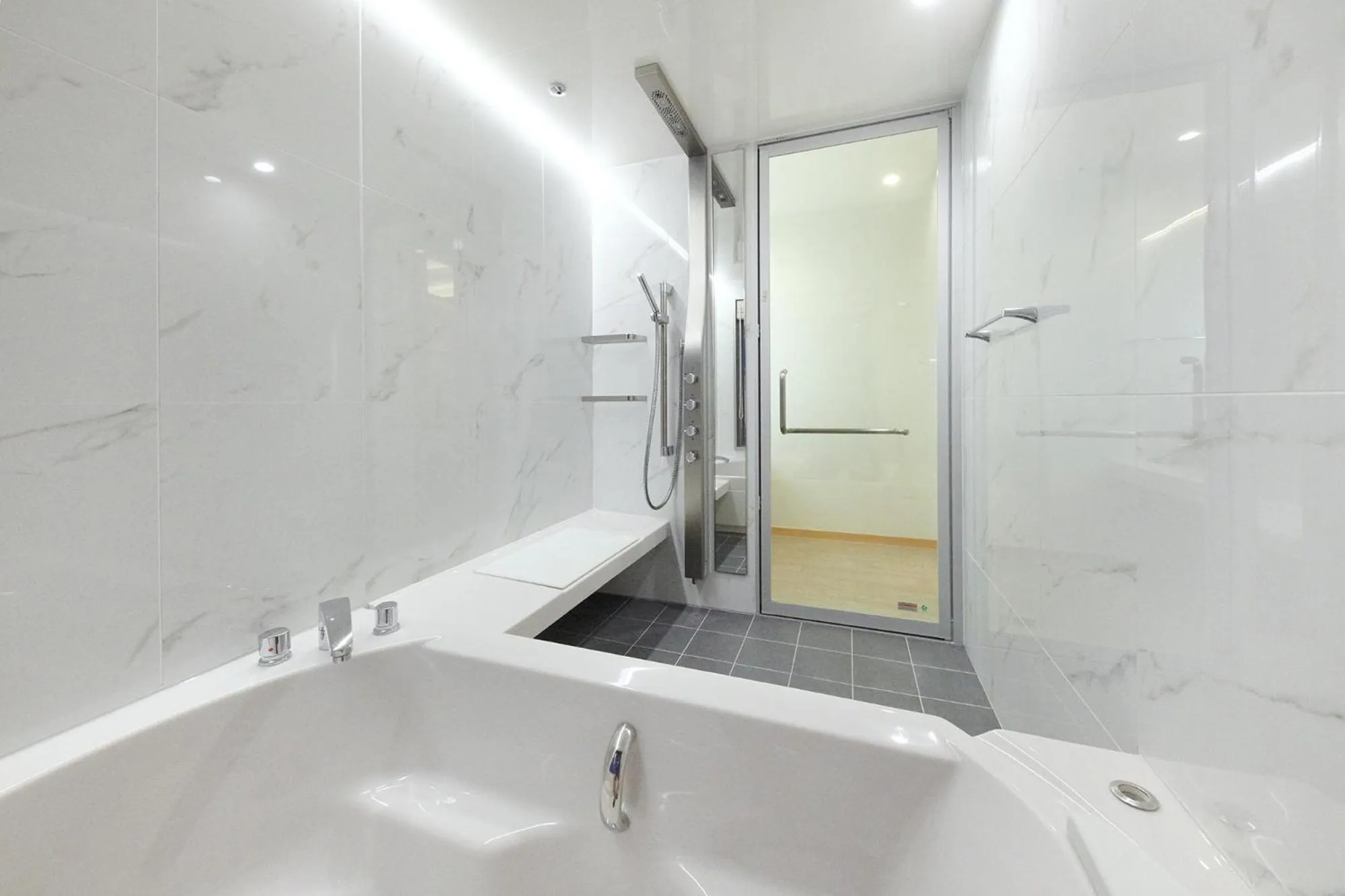 Bathroom in THIRD ishigakijima