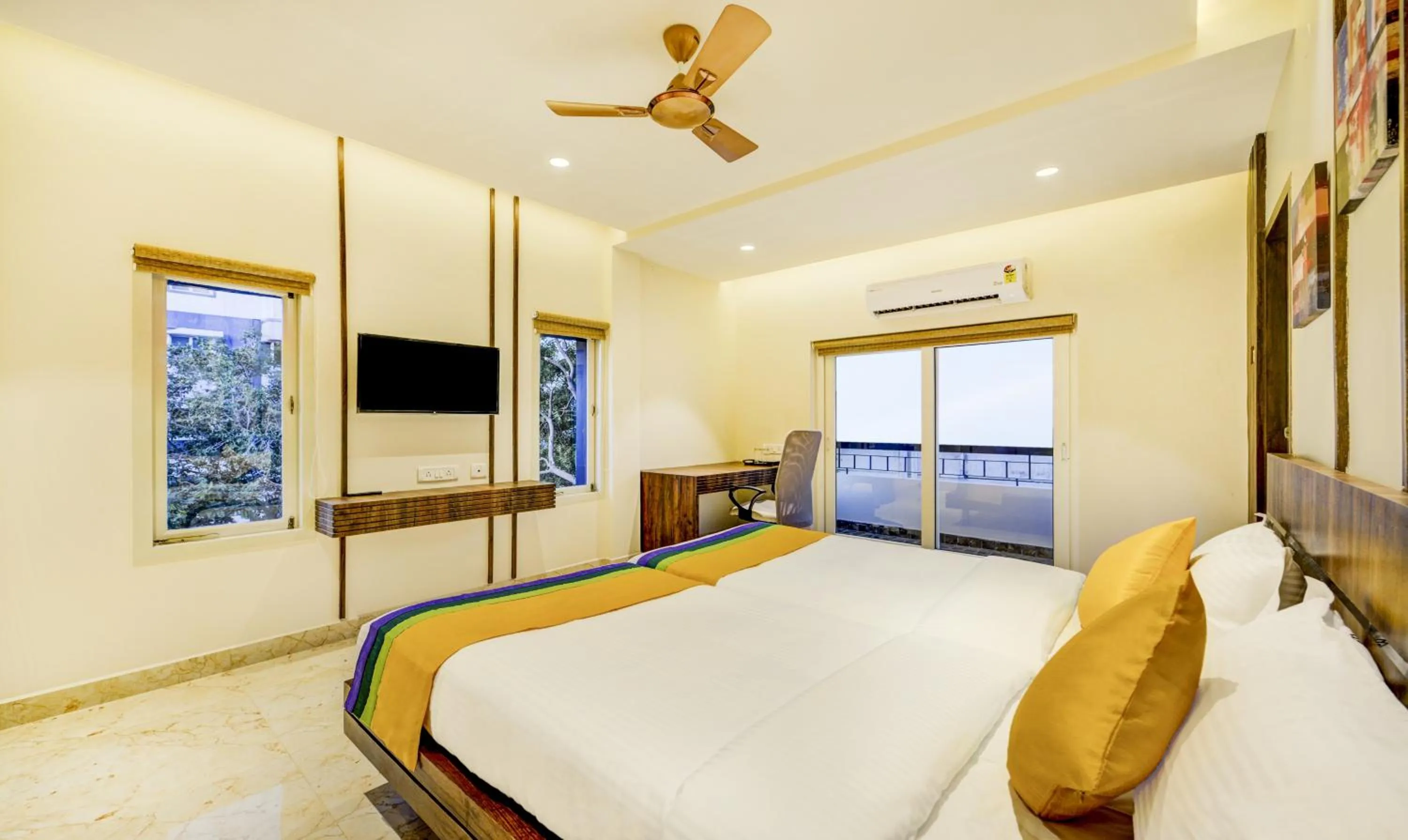 Bedroom, Bed in Itsy Hotels Mirra