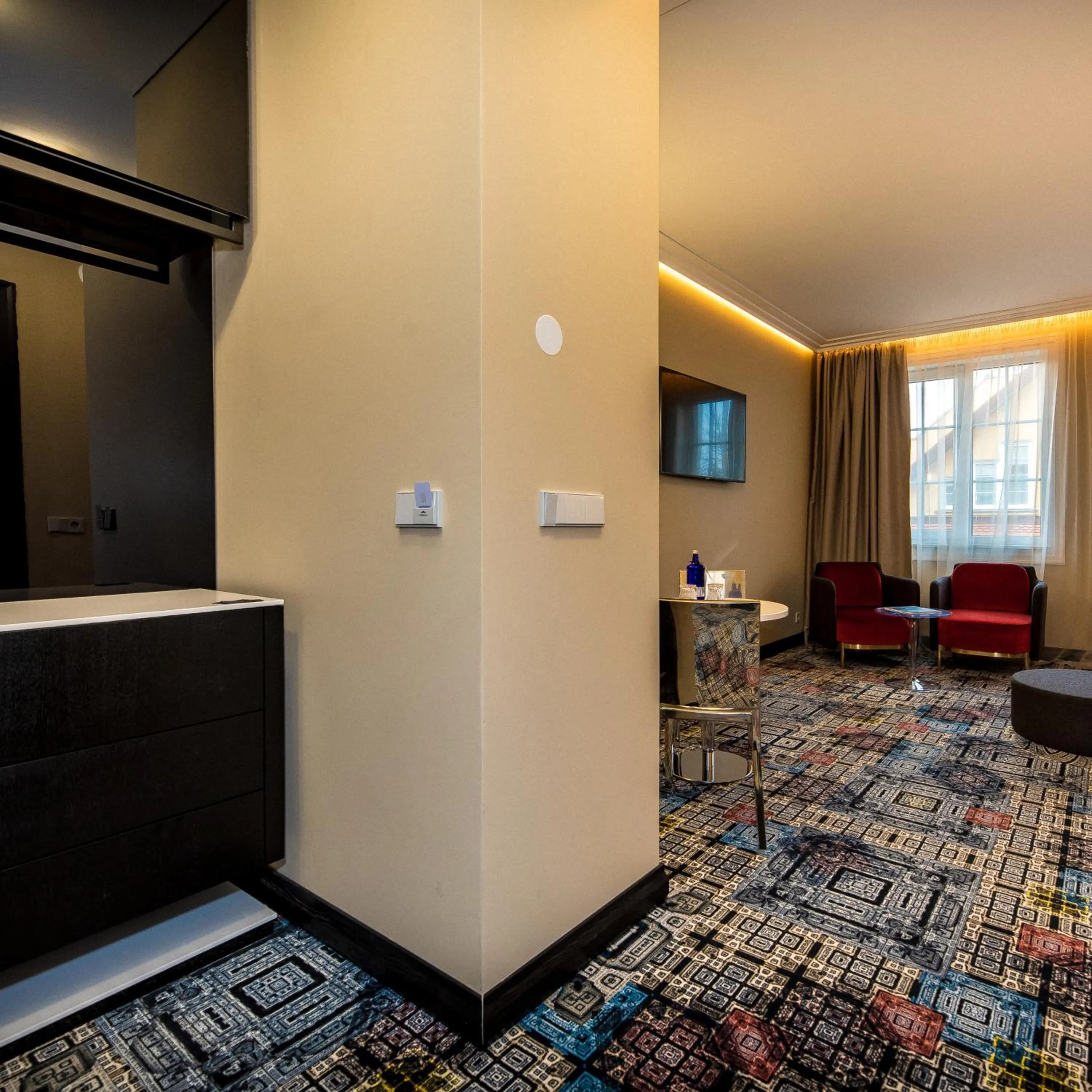 Photo of the whole room in Amsterdam Plaza Hotel & SPA