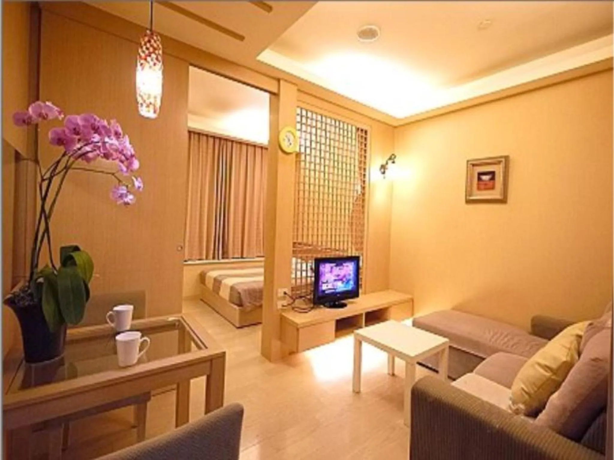 Living room in 85 Cape Inn