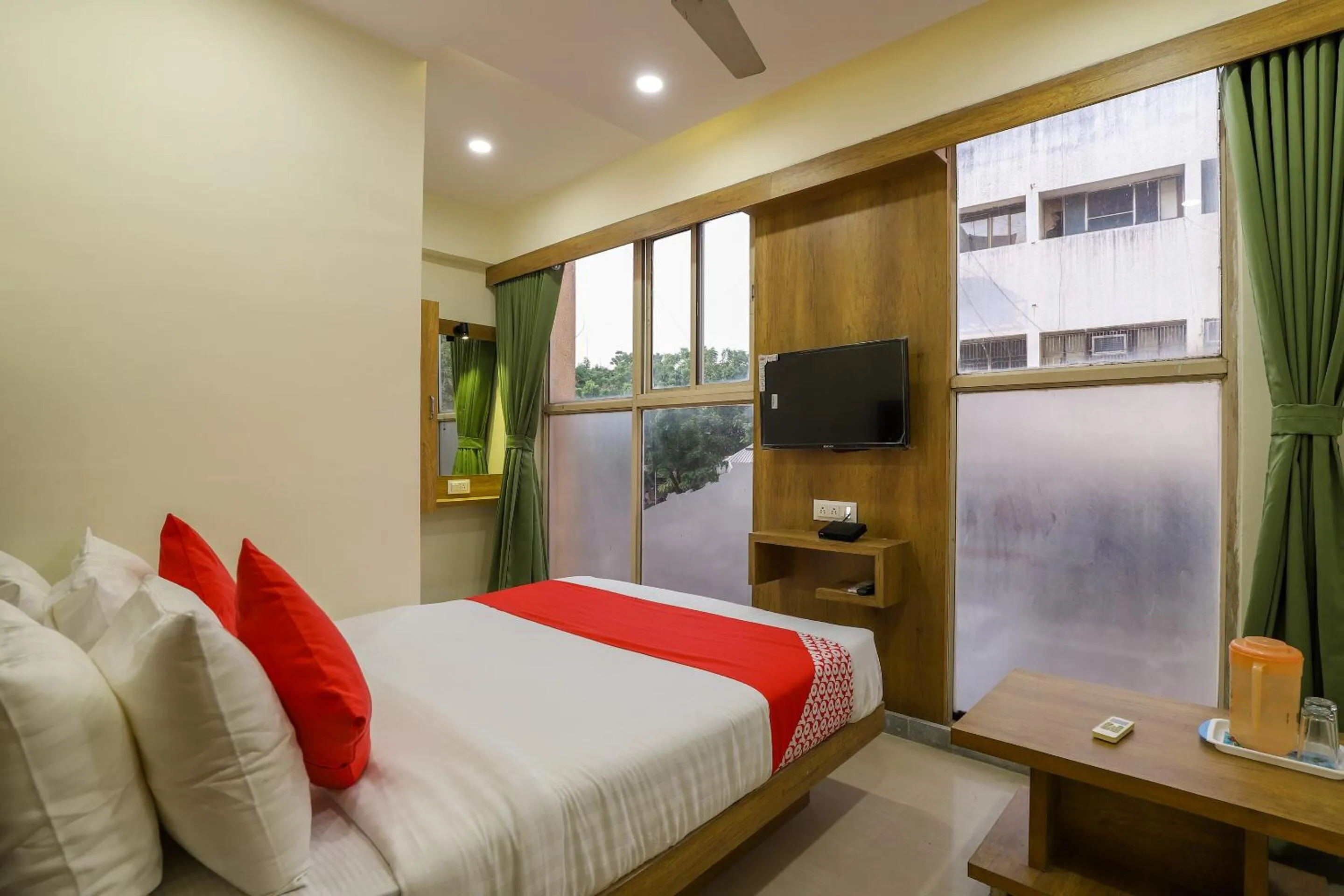 Bedroom, Bed in Super Hotel O Shubham Inn