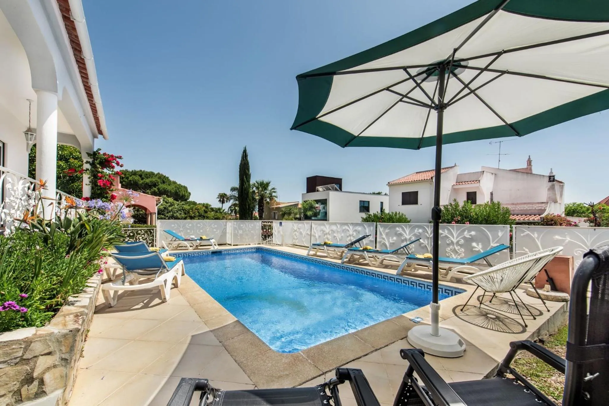 Patio in Charming Villa With Private Pool in Vibrant Vilamoura, Free AC and Wifi
