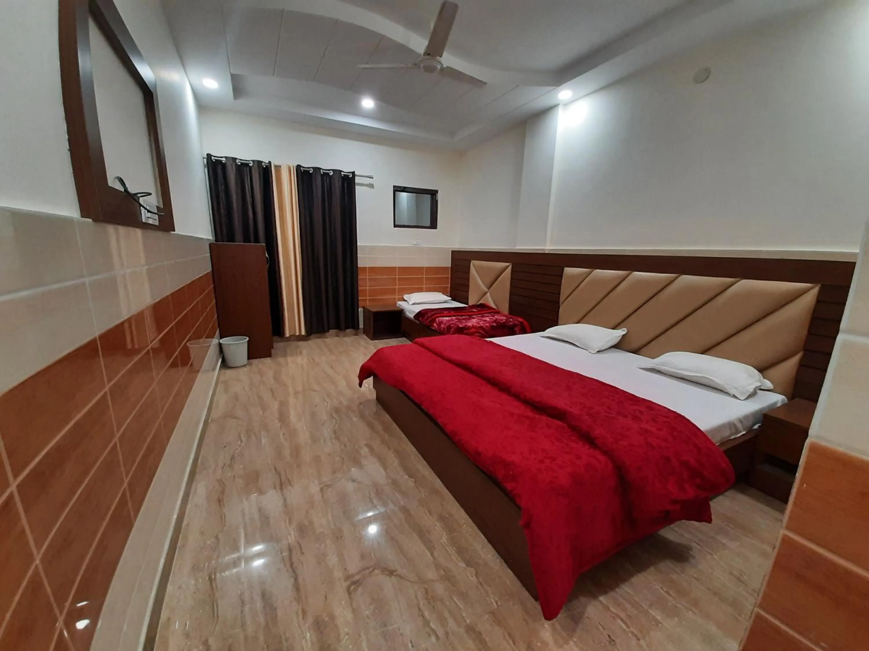 Photo of the whole room, Bed in Abrol residency