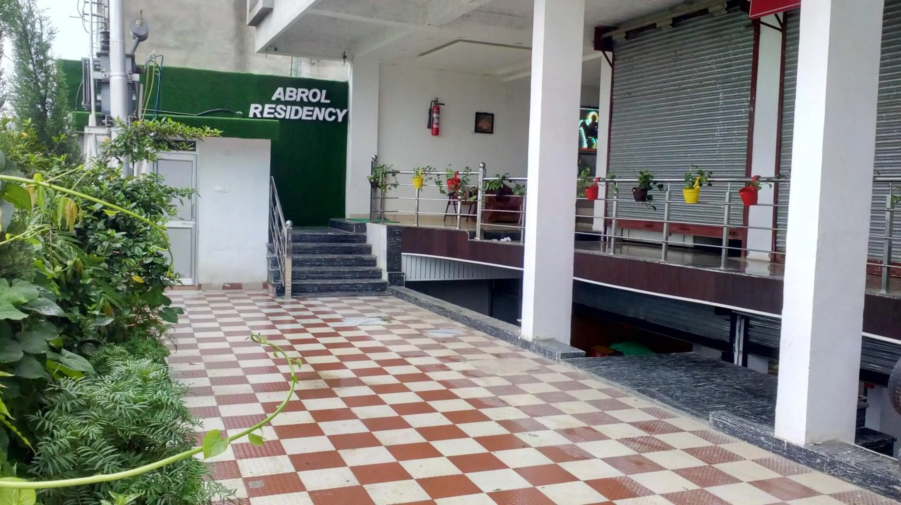 Facade/entrance in Abrol residency