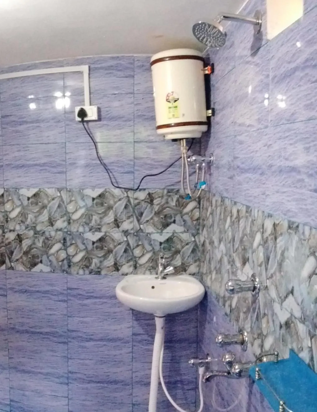 Bathroom in Sandeep Homestay