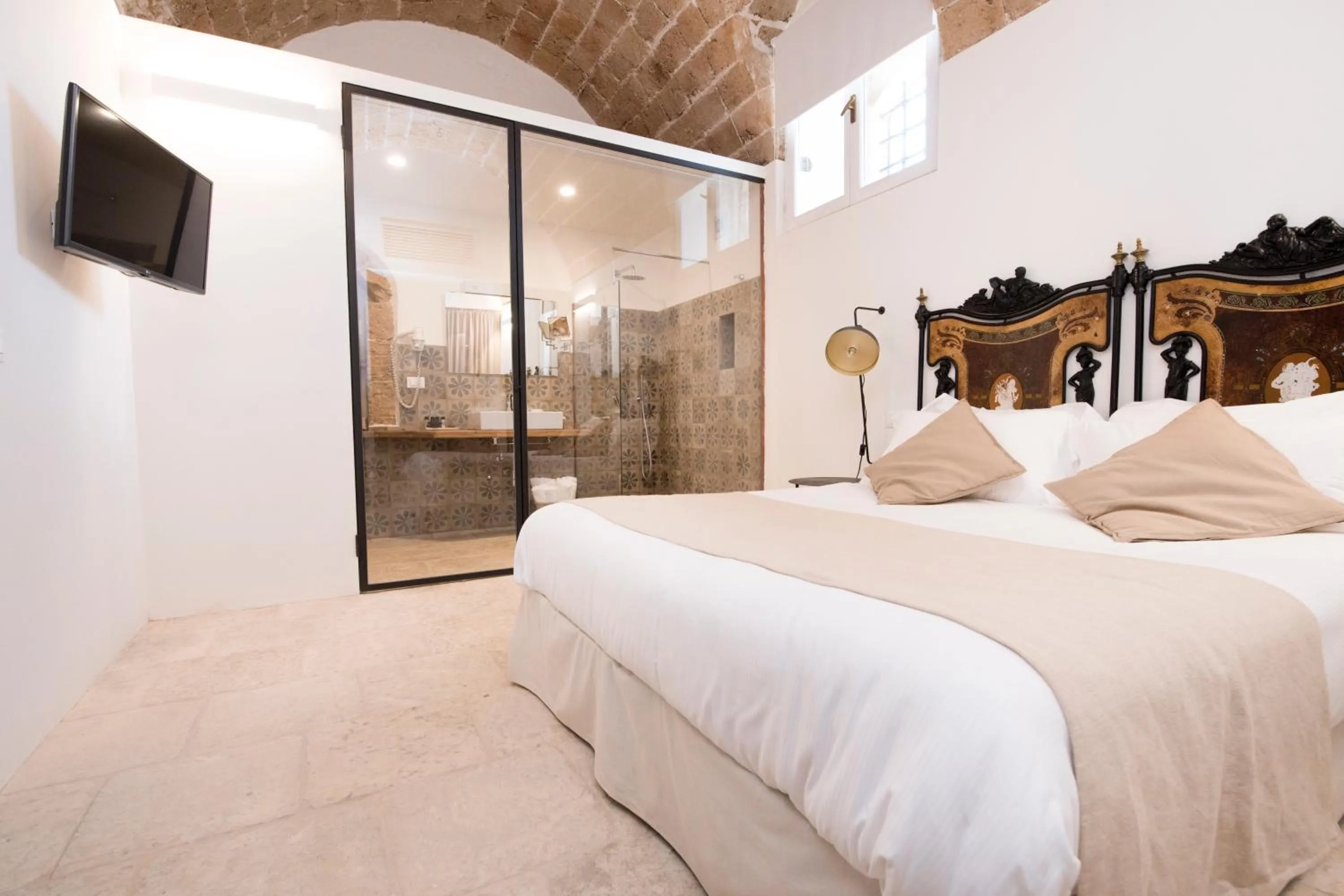 Bedroom, Bed in Baglio Siciliamo Country House