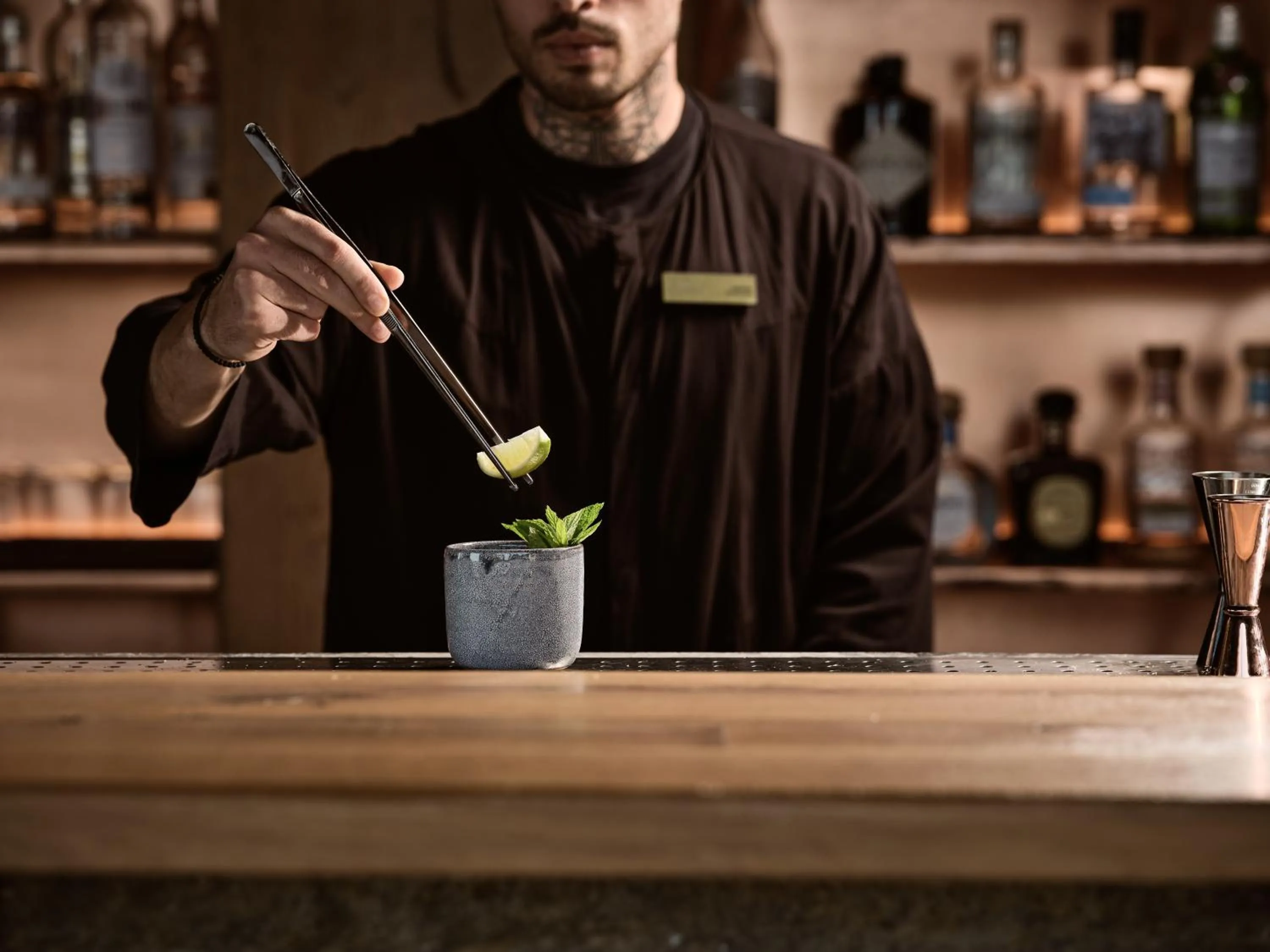 Lounge or bar in Acro Suites - A Wellbeing Resort