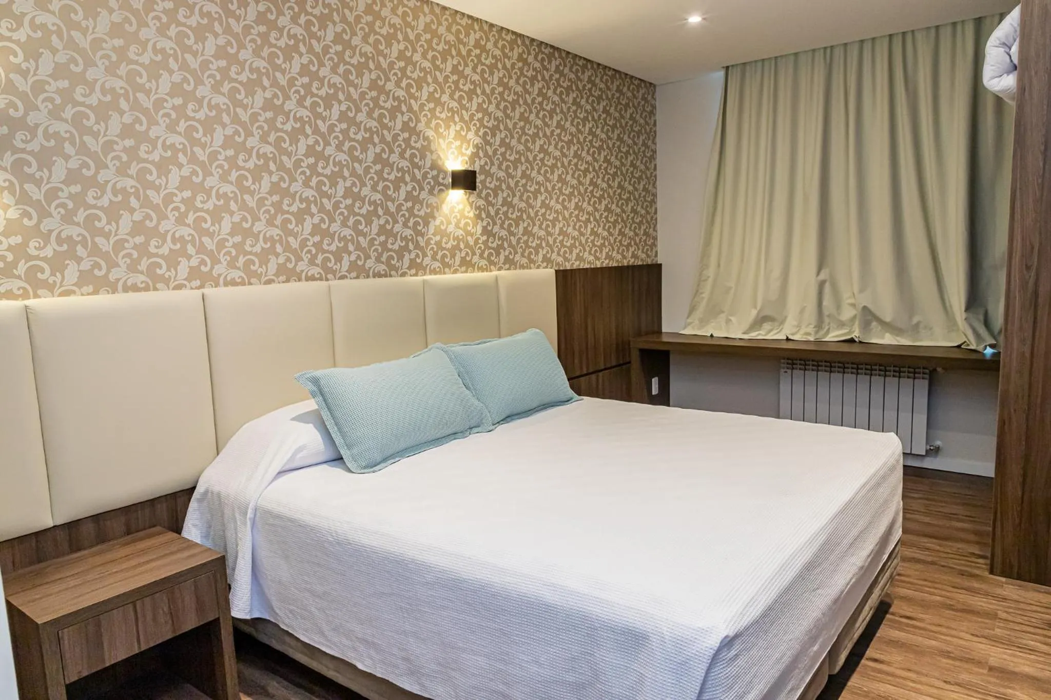 Bedroom, Bed in Colina Lagos Hotel